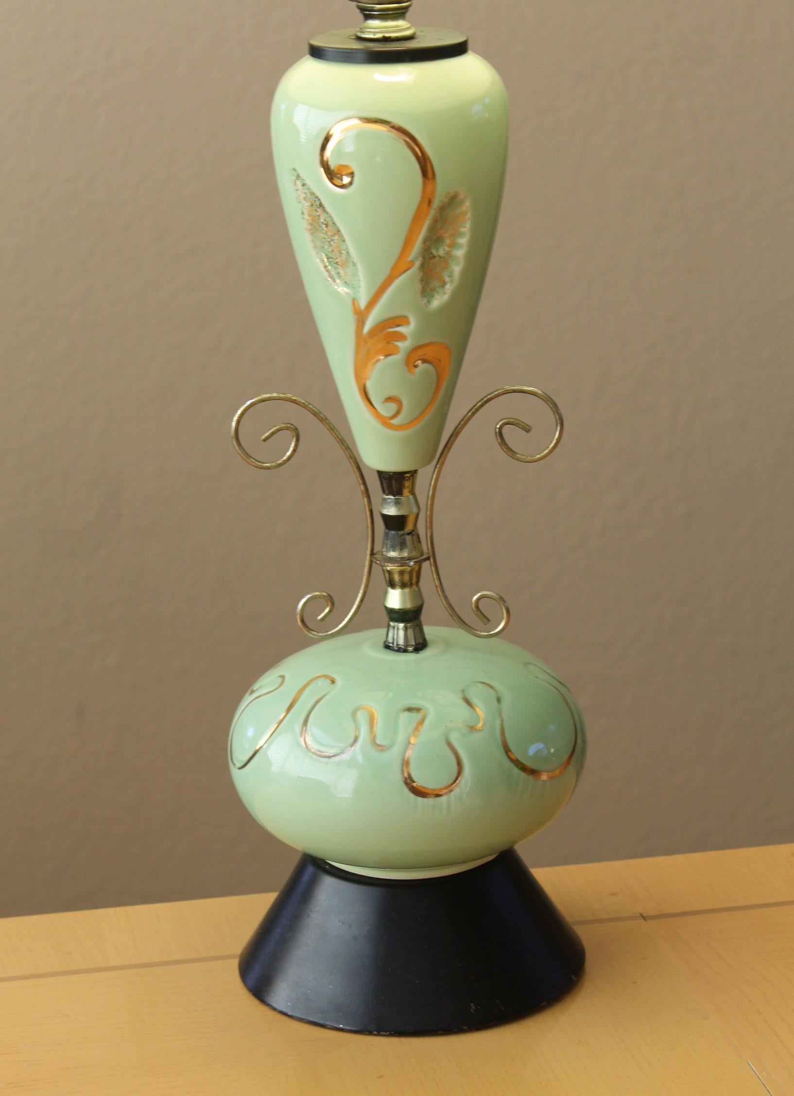 American Glorious MId Century Modern Atomic Table Lamp. Mint Green Fiberglass Shade 1950s For Sale