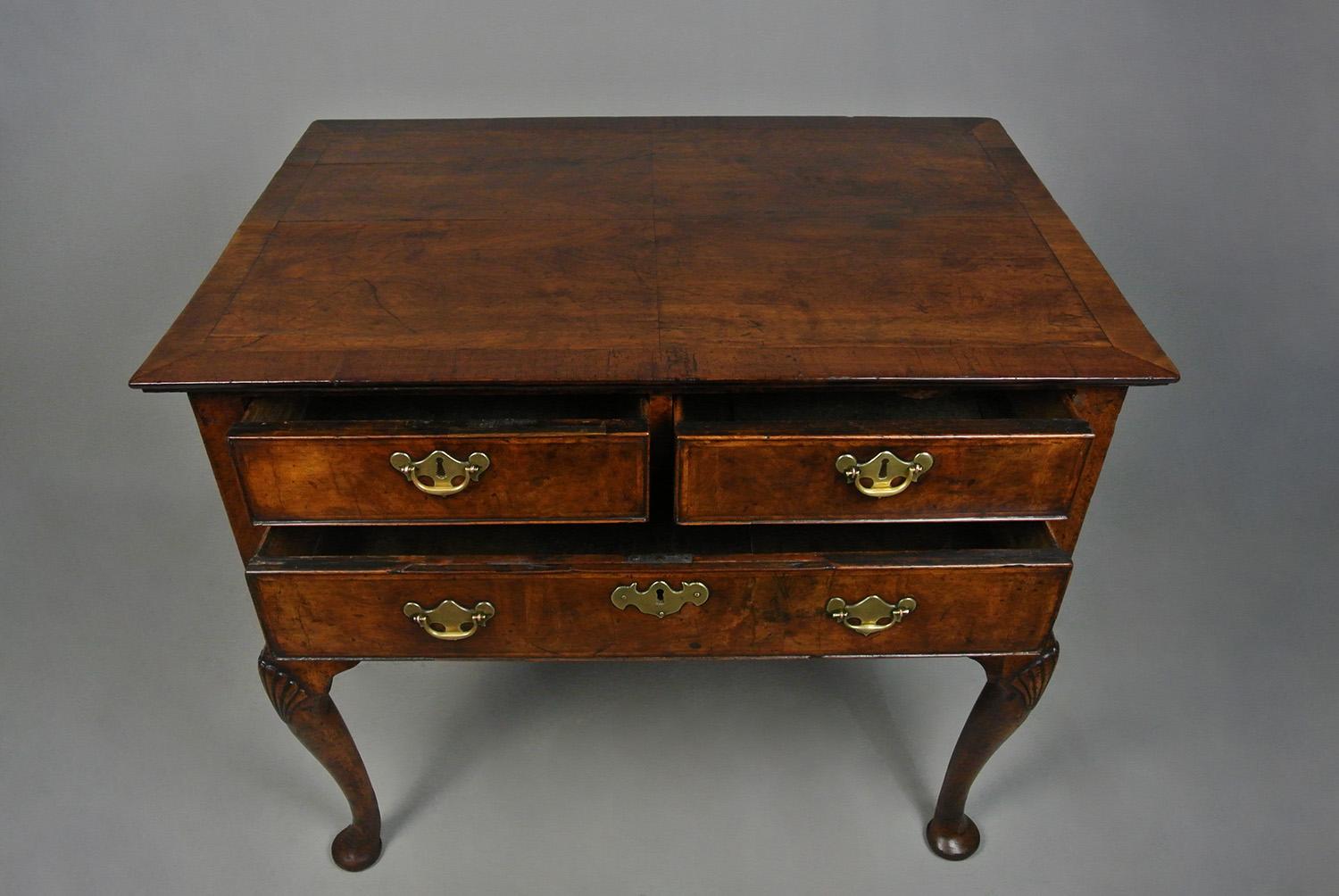 Glorious Queen Anne Figured Walnut Lowboy with Original Brasses c. 1710 2