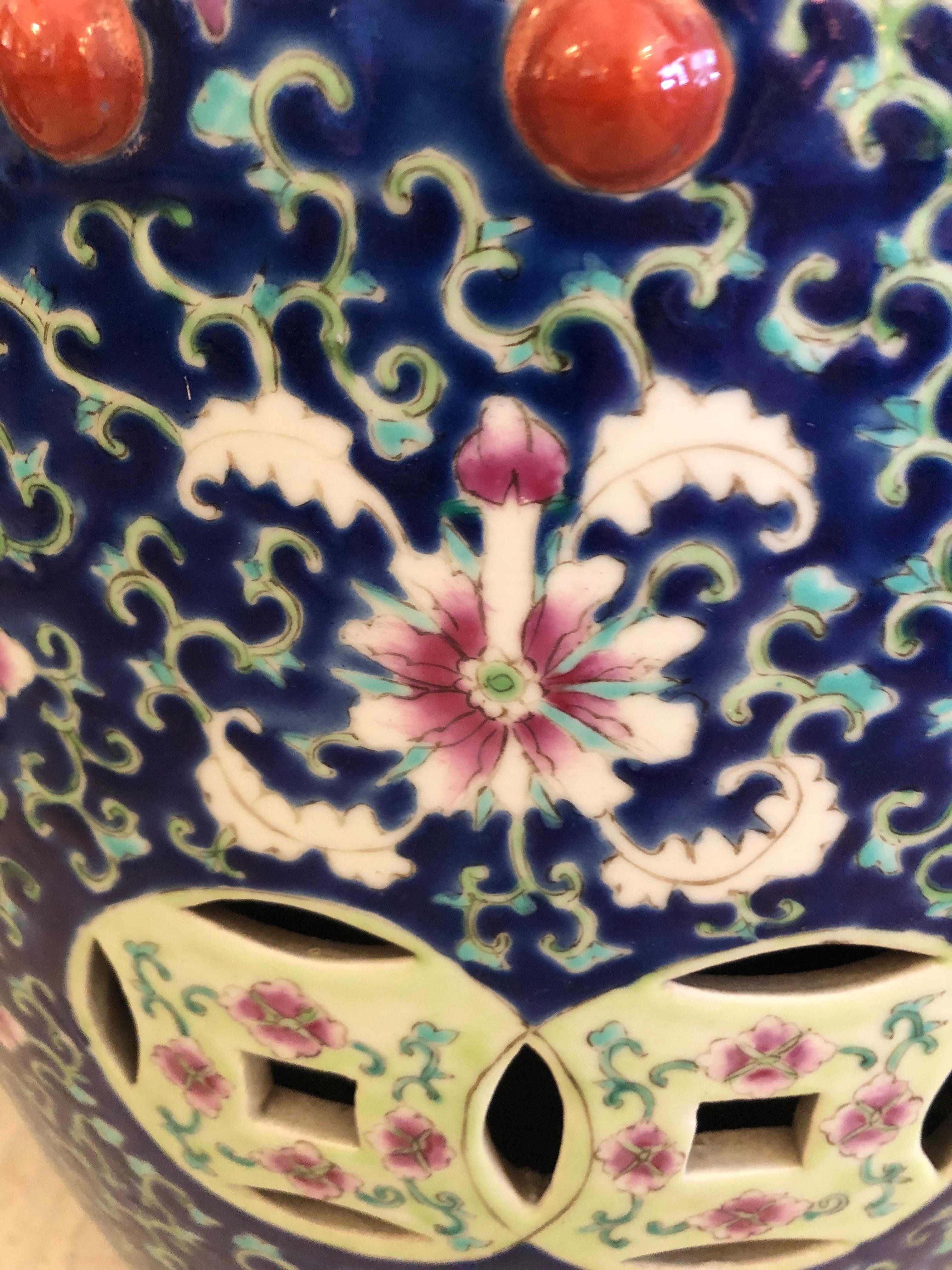 Mid-20th Century Gloriously Decorative Chinese Garden Seat Occasional Side Drinks Table