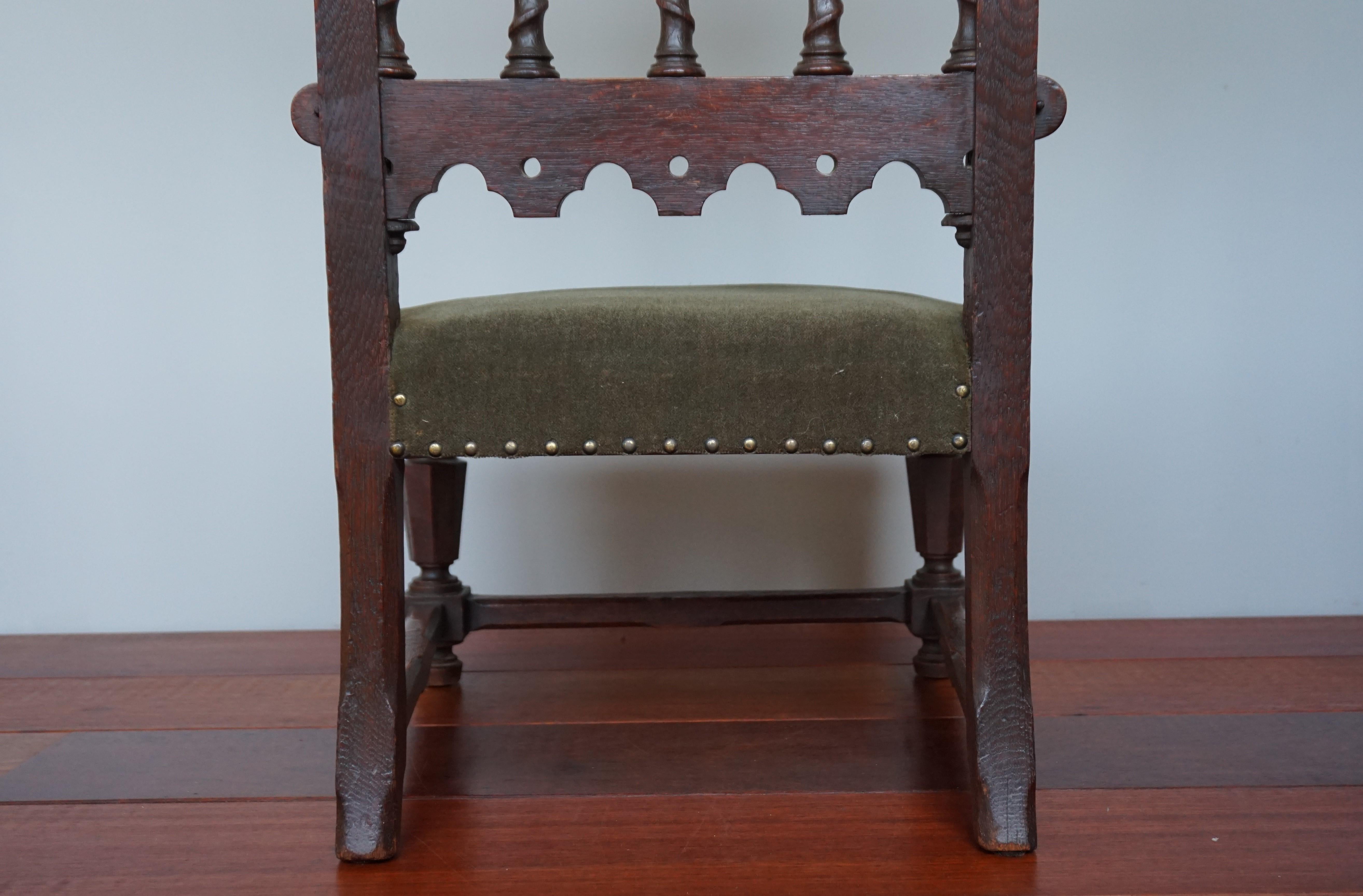 Gloriously Hand Carved & Great Condition Antique Gothic Revival Pray Chair 1800s 2