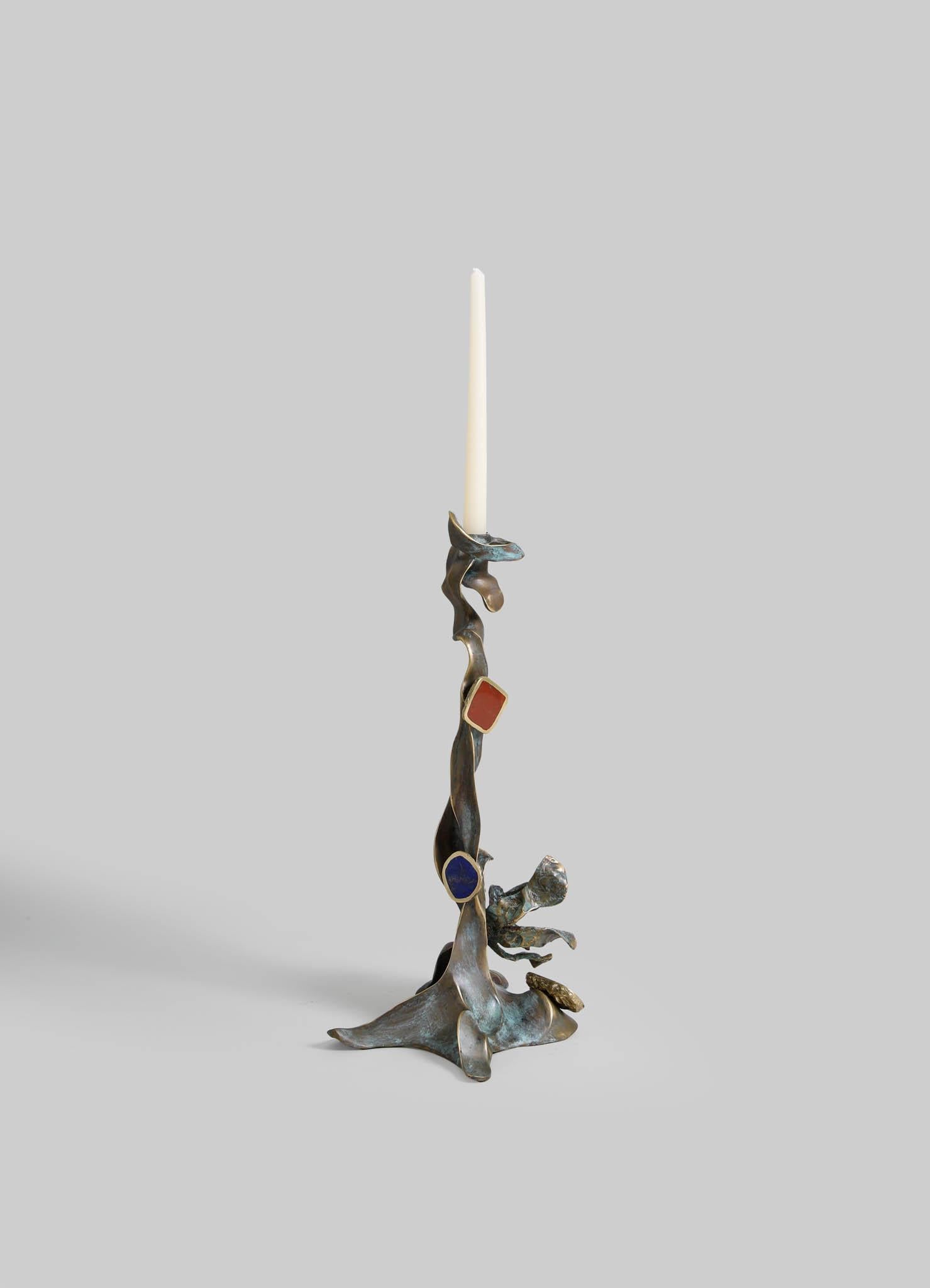 Indien Grand support de bougie Glory Lily en laiton, Viya by Vikram Goyal en vente