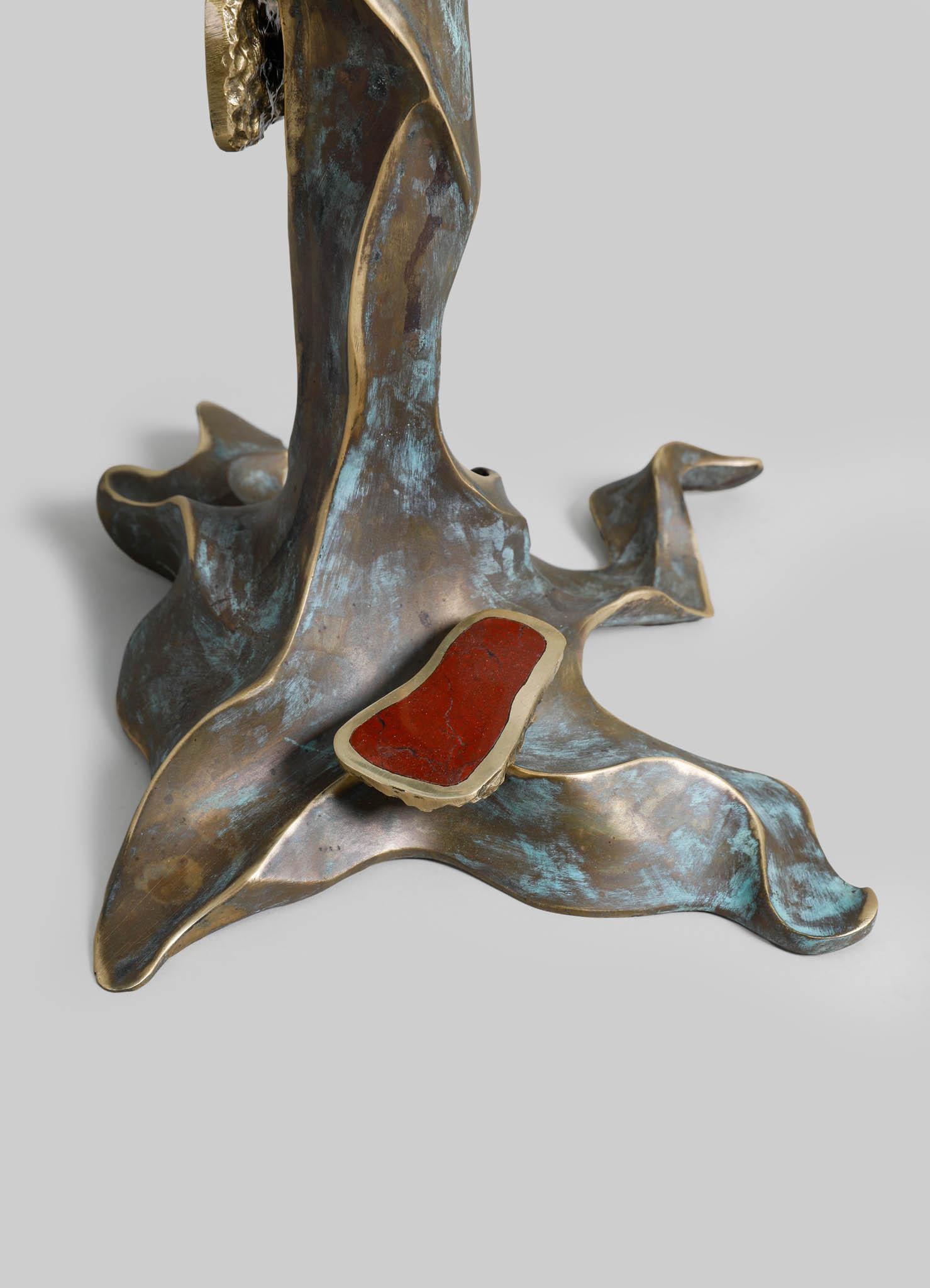 XXIe siècle et contemporain Stand de bougies Glory Lily en laiton, Viya by Vikram Goyal en vente