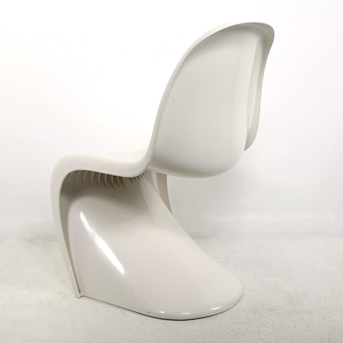 Molded Gloss White Panton S-Chair by Verner Panton / Herman Miller Fehlbaum Production For Sale
