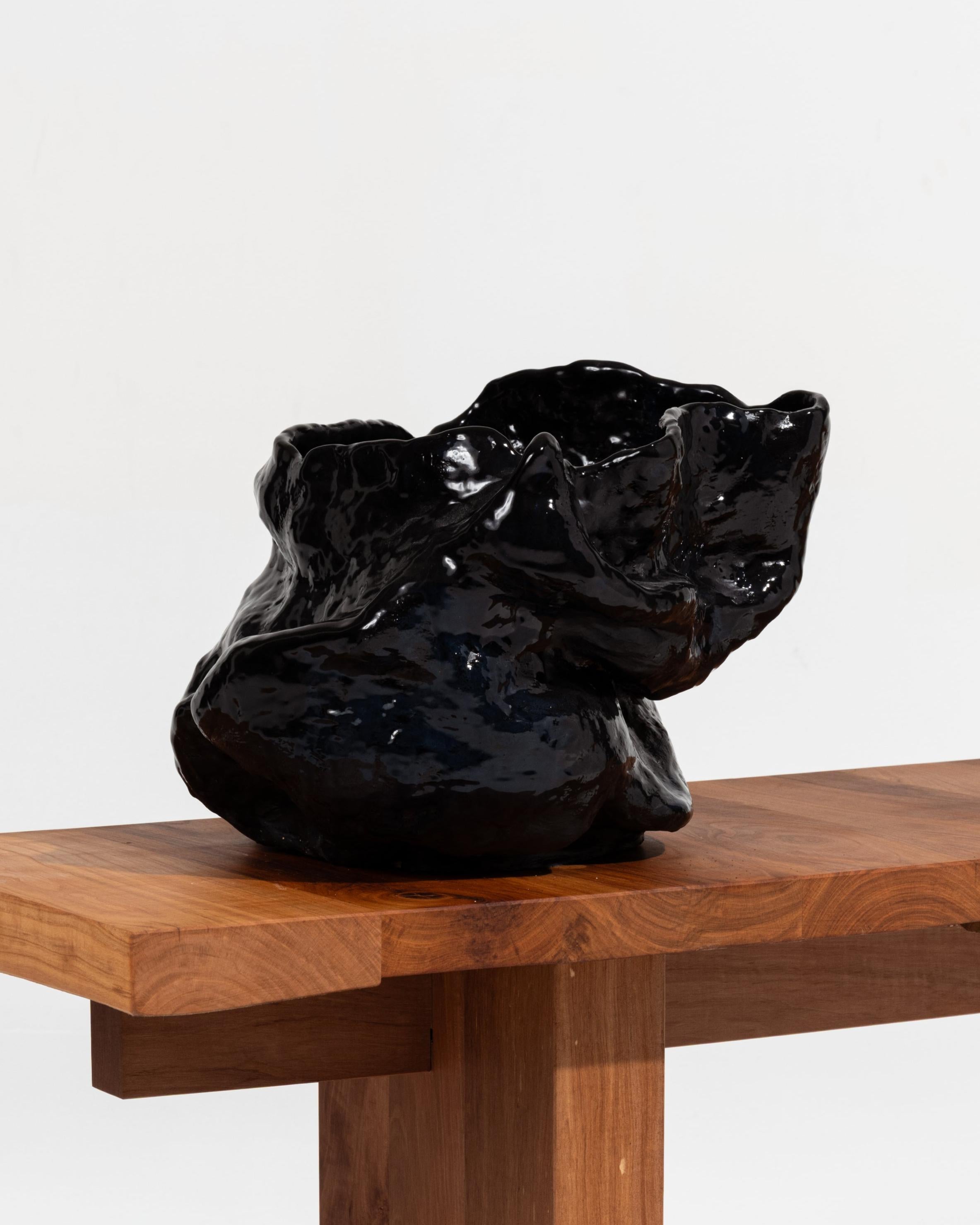Vase en grès noir brillant Neuf - En vente à PARIS, FR