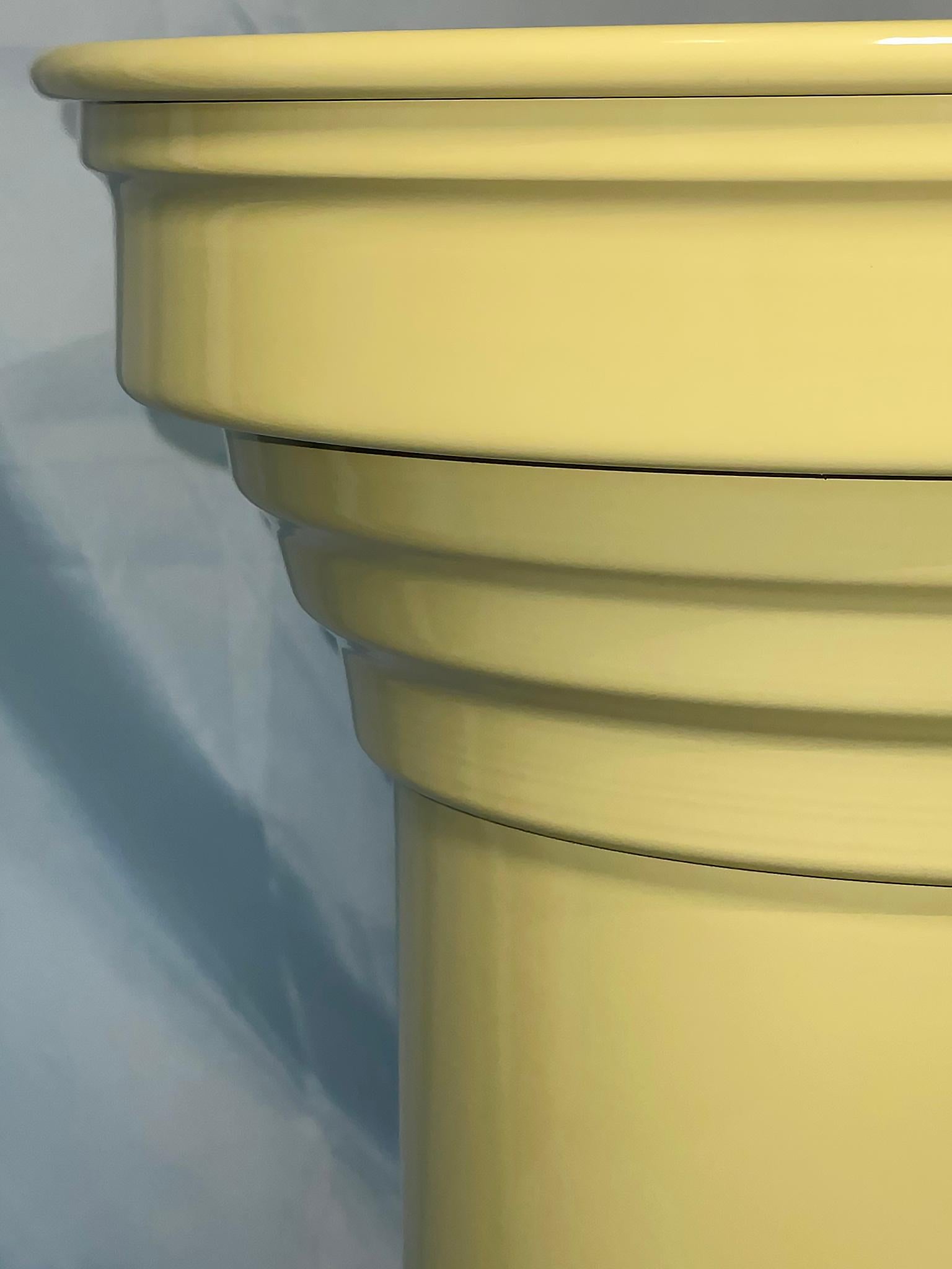 Yellow Glossy Aluminum Side Table, Italian Minimalist Design, 2020s For Sale 1