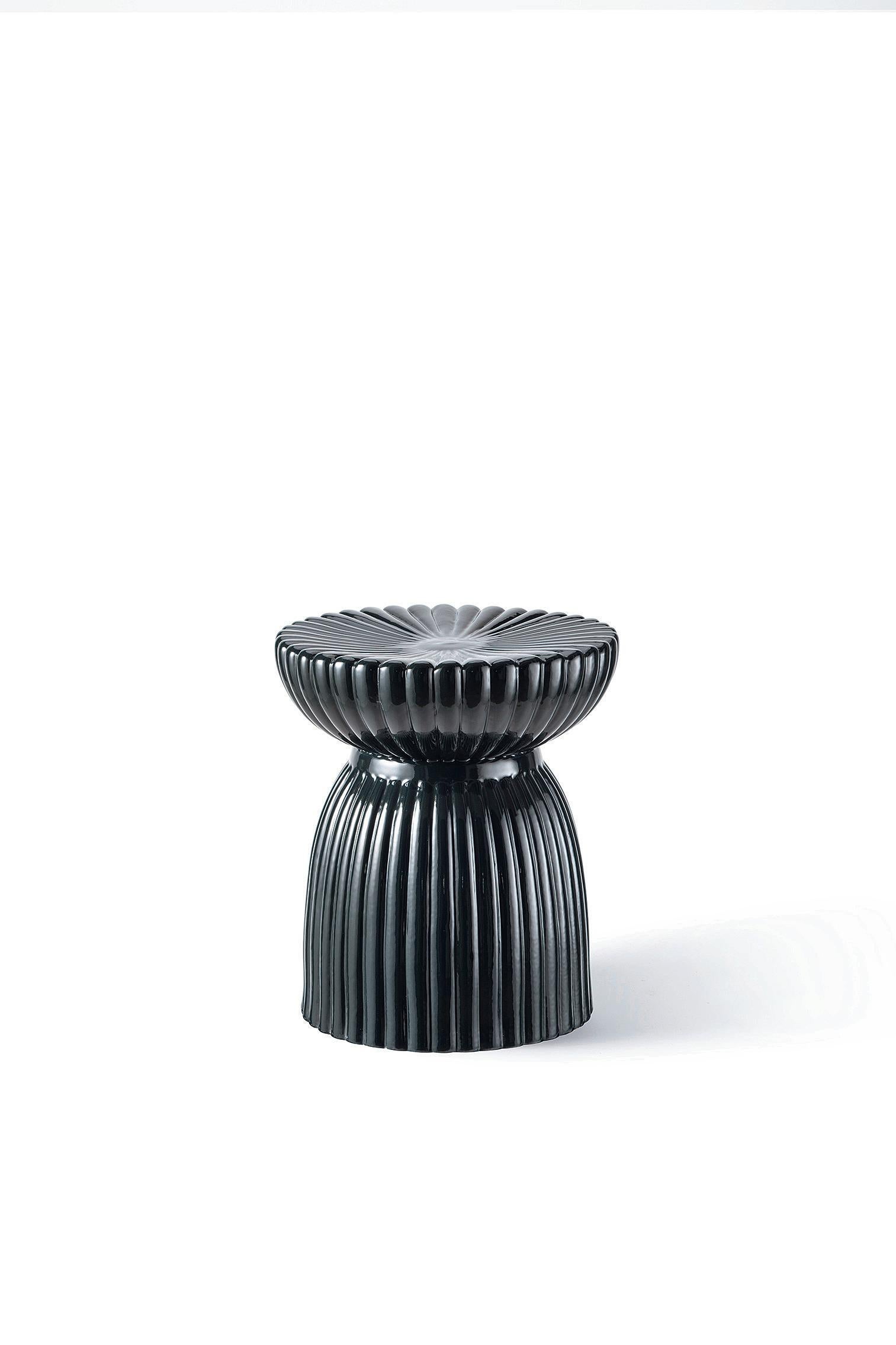 Glossy ceramic stool/gueridon designed by Thomas Dariel, Maison Dada
Measures: Diameter 41.2 x height 45 cm
Ceramic in glossy black, blue or pink glaze finish
The name of this piece has been chosen as a nod to Guy de Maupassant’s famous character