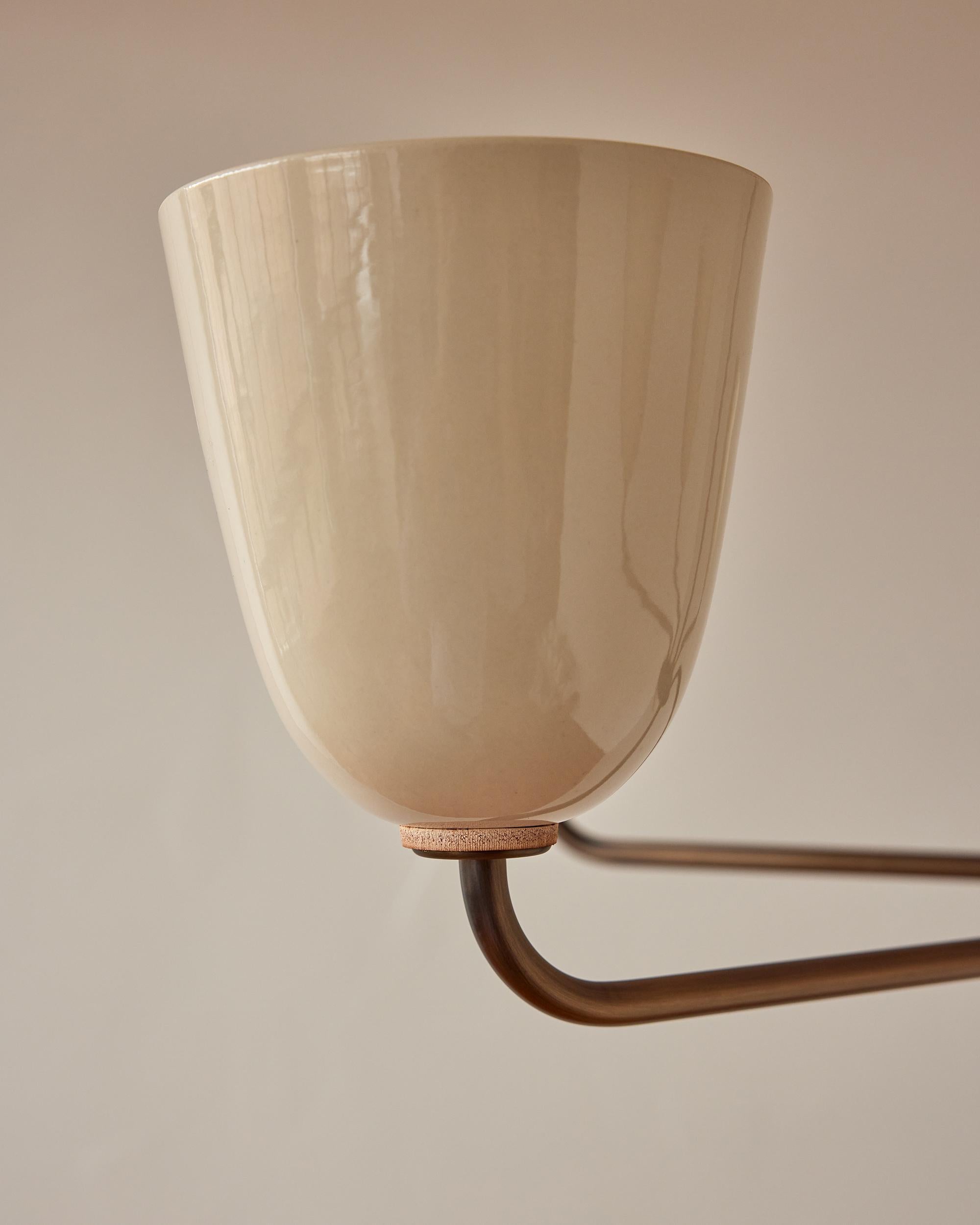 Modern Glossy Cream Ceramic Chandelier in Antique Brass 5-Arm 42.5