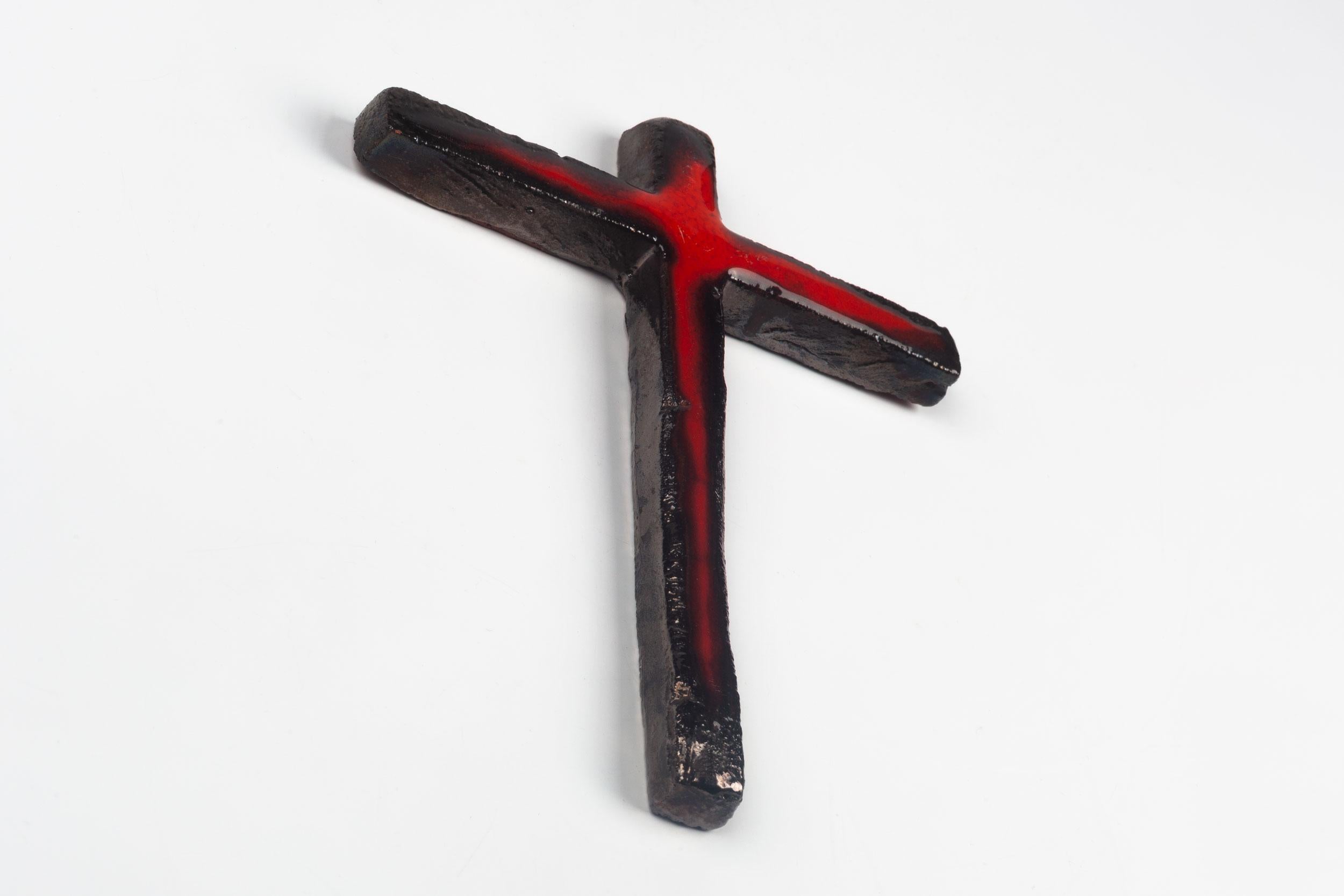 Clay Glossy Red and Black Mid-Century European Crucifix, 1960s