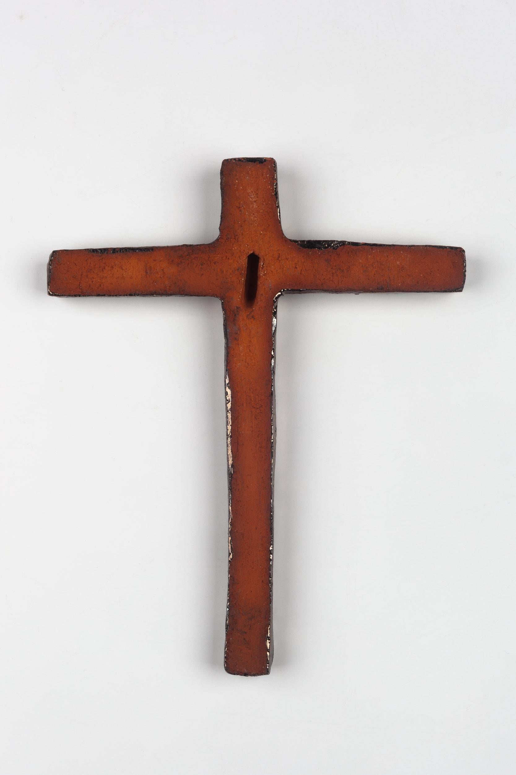 Glossy Red and Black Mid-Century European Crucifix, 1960s 3