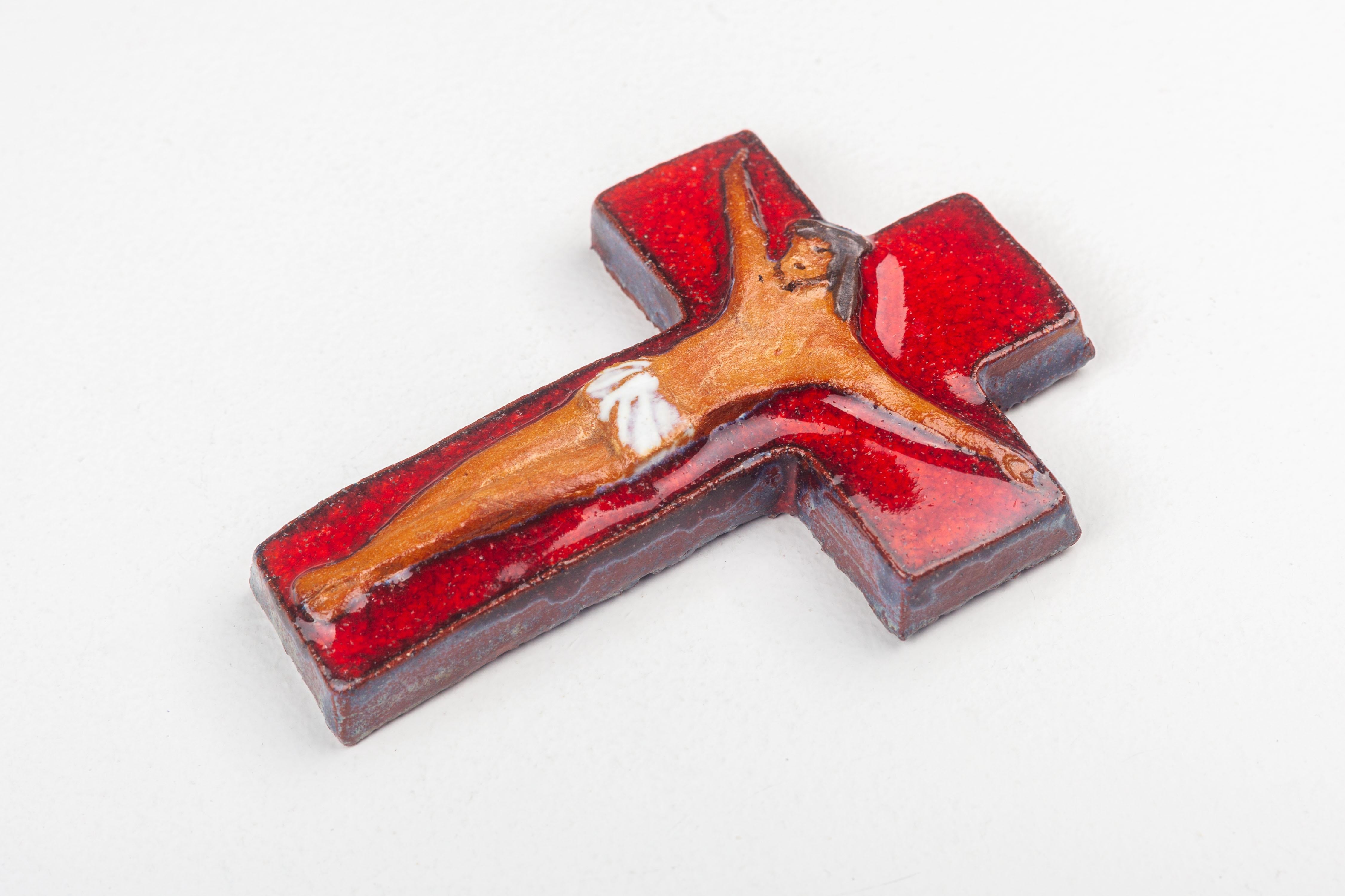 Glossy Red Ceramic Cross with Abstract Matte Christ Figure in Earth Tones For Sale 3