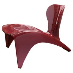 Chaise basse Isetta Glossy Supreme Red de Marc Sadler
