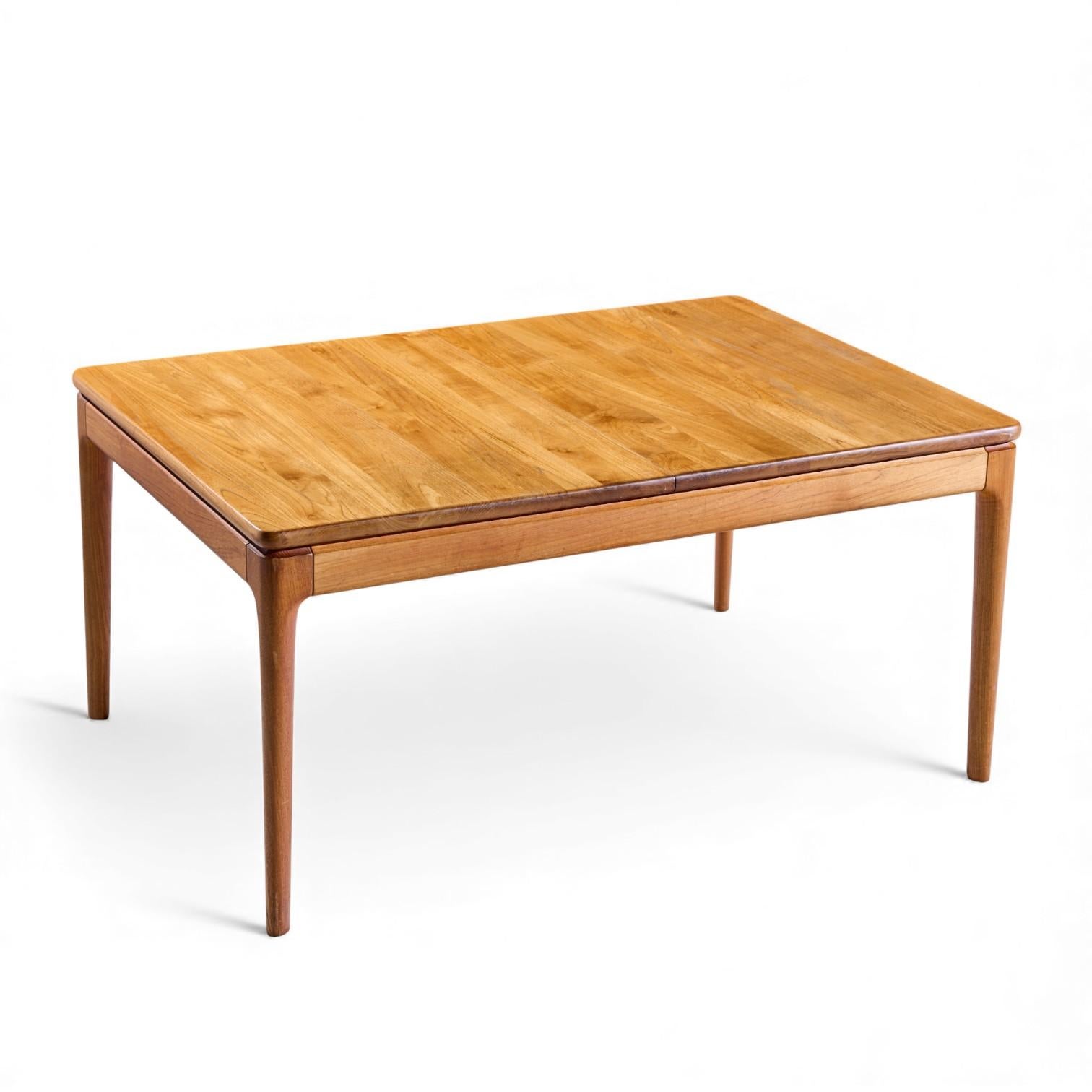 Glostrup Møbelfabrik Mid Century Danish Teak Hidden Leaf Dining Table - 2 Leaves For Sale 7