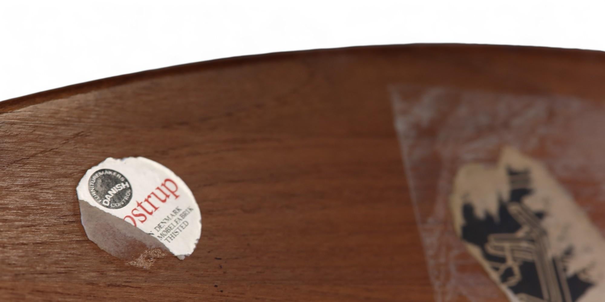 Glostrup round dining table in solid teak, 60s 8