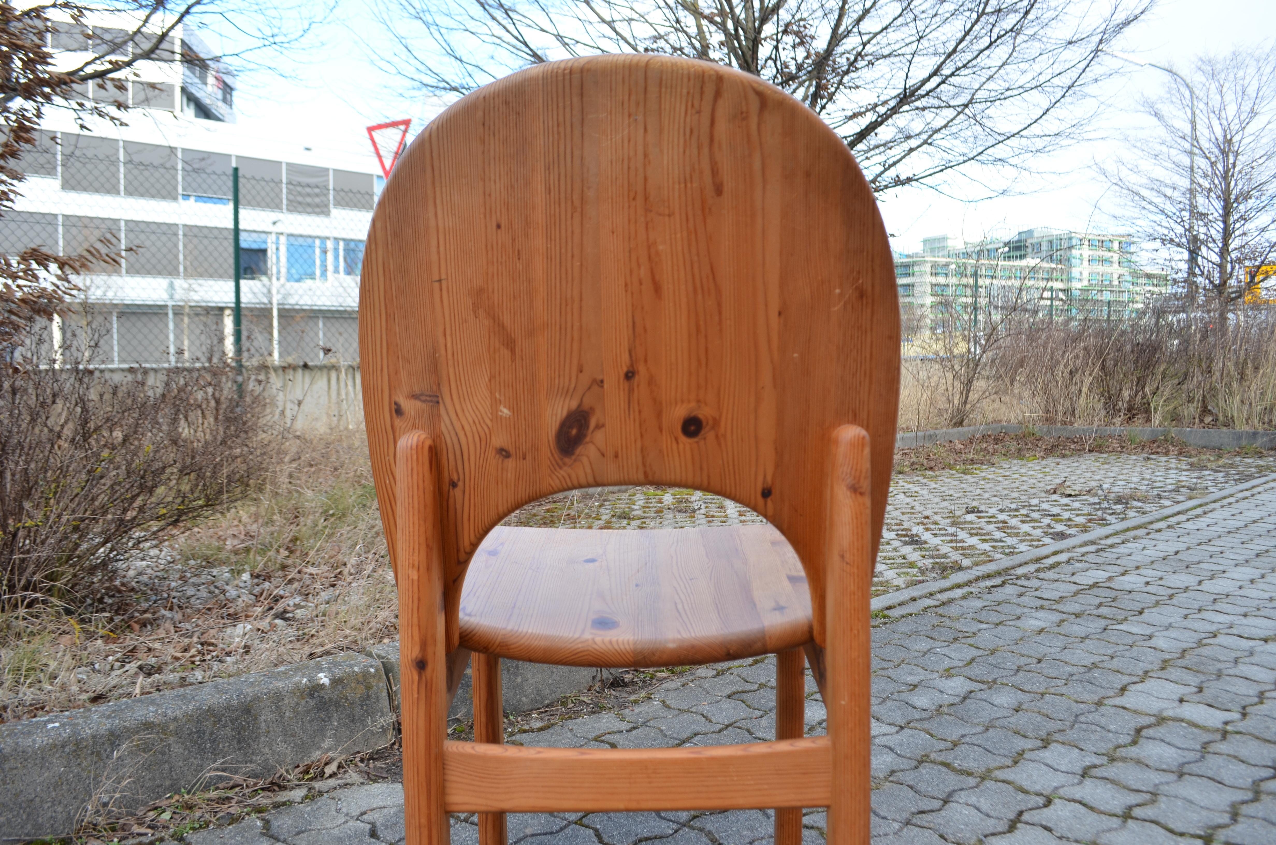 Glostrup Scandinavian Pine Danish Dining Set Ensemble 4x Chairs & Table For Sale 9
