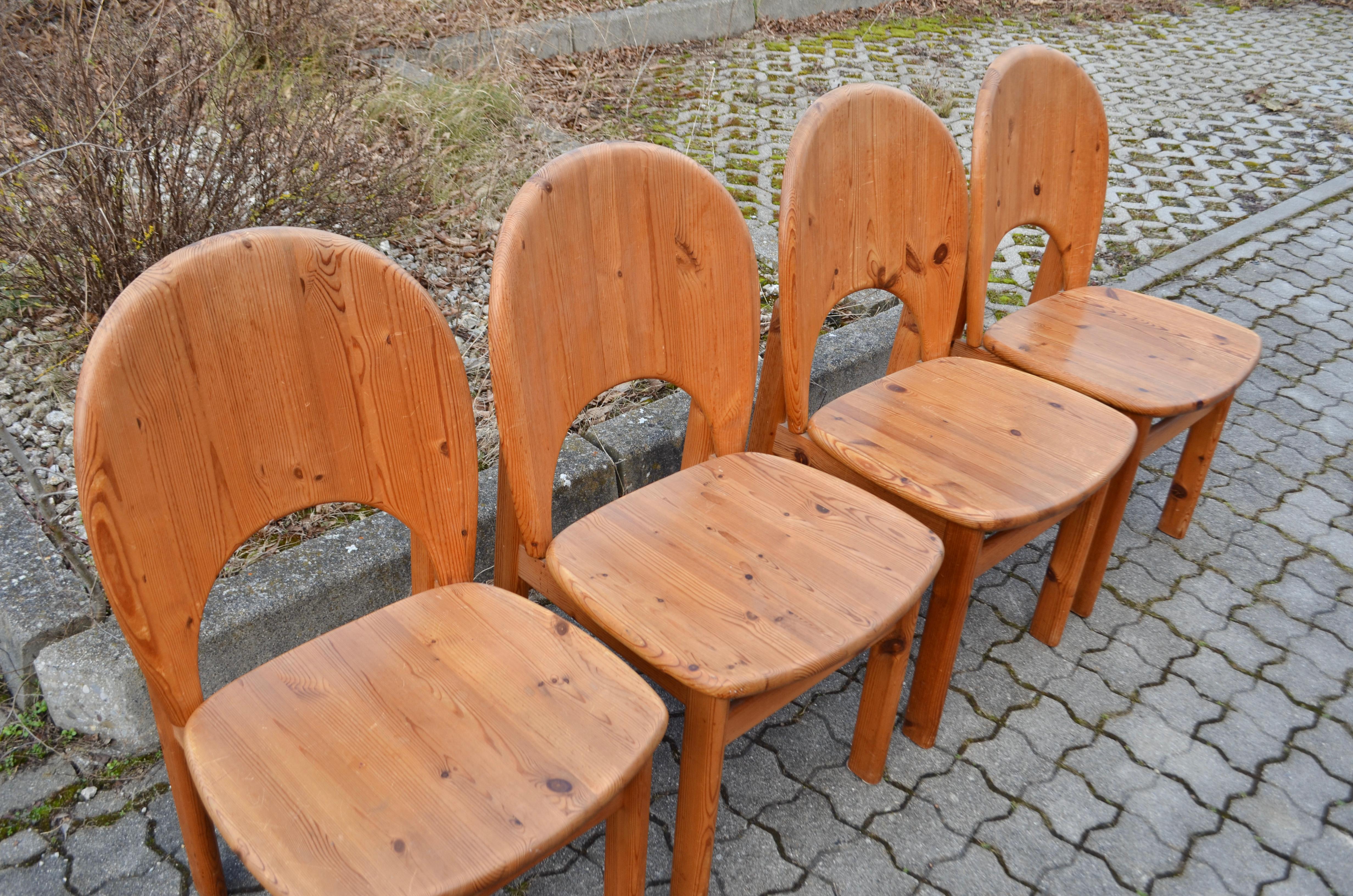Glostrup Scandinavian Pine Danish Dining Set Ensemble 4x Chairs & Table For Sale 2