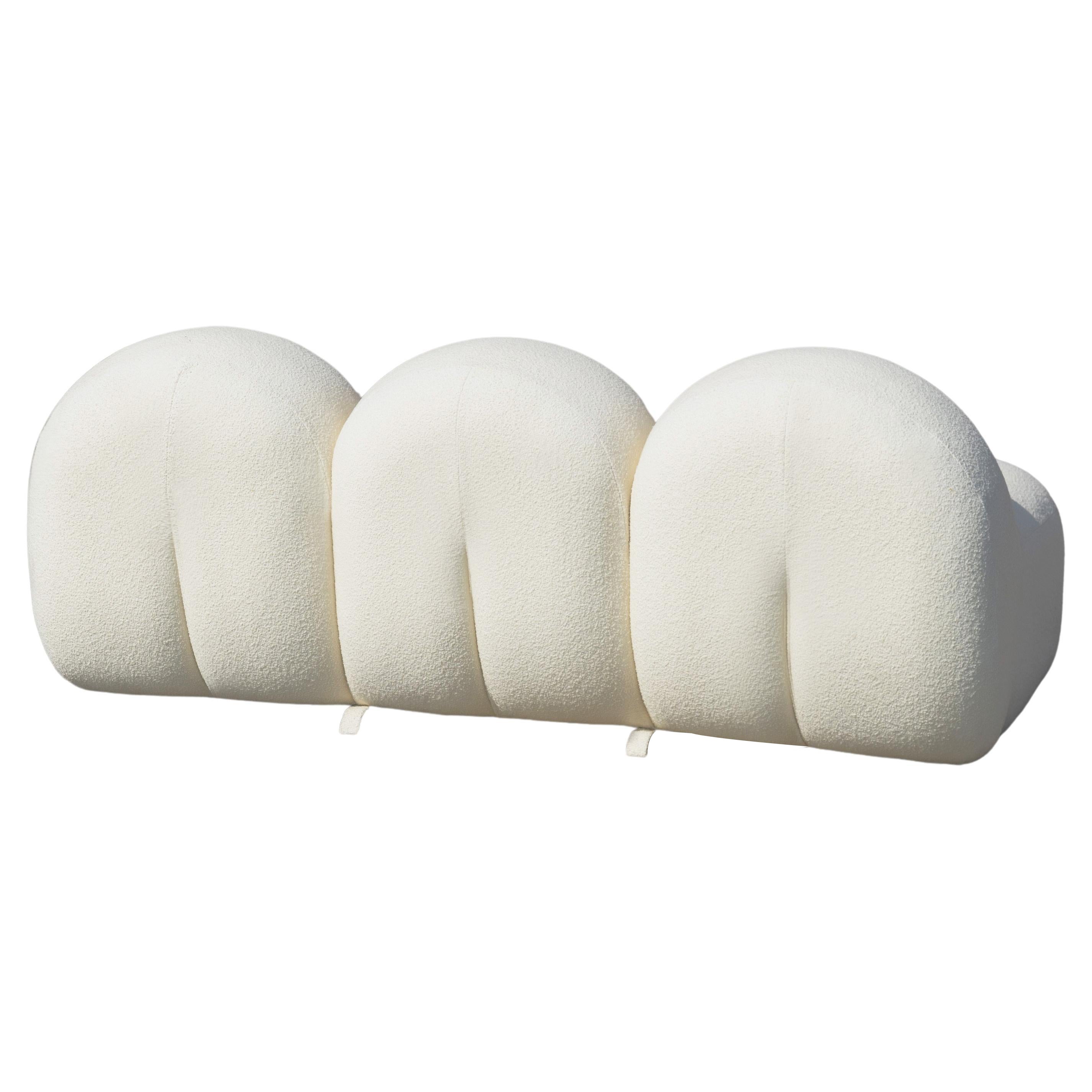 Glove Couch by John Vieweg
