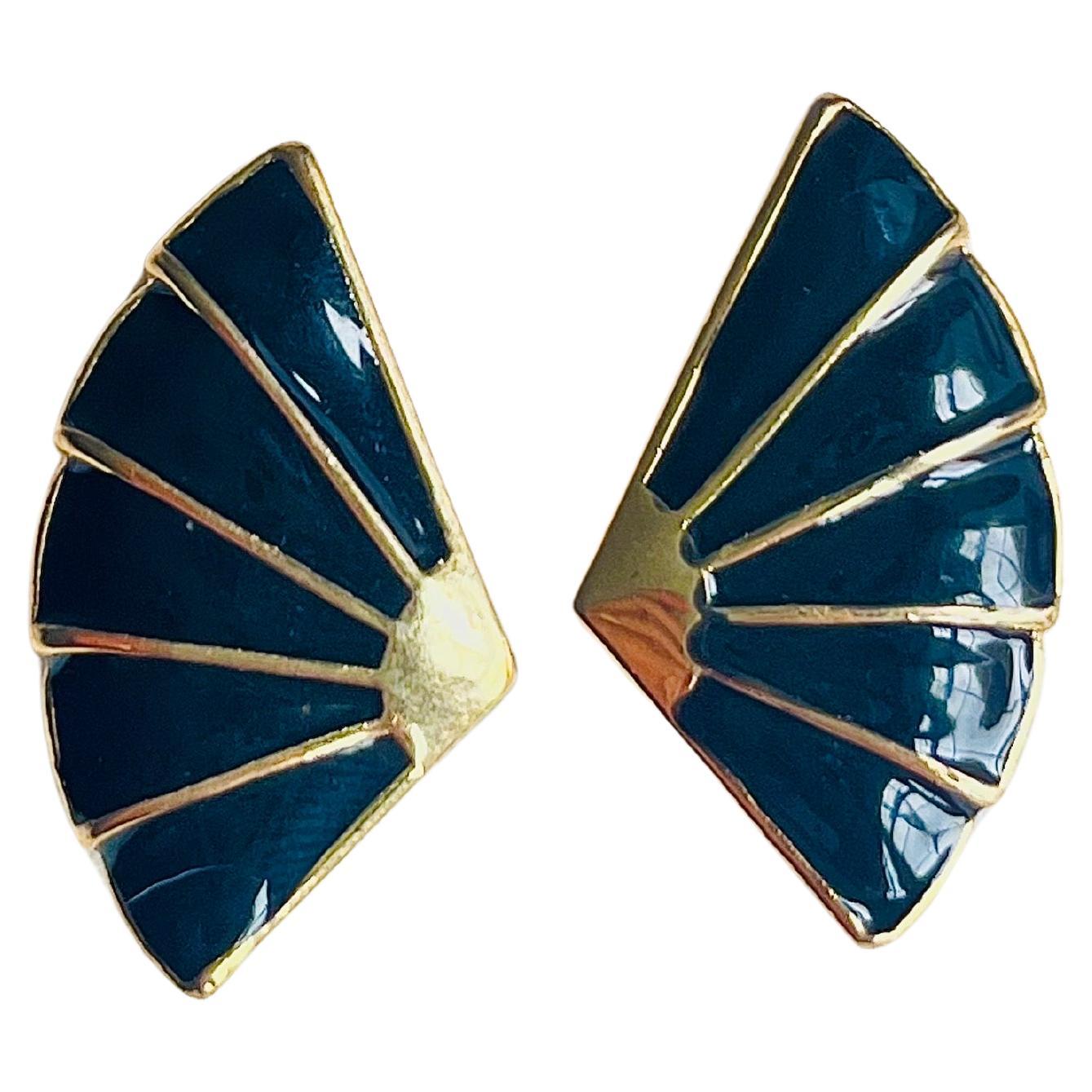 Glow Black Enamel Fan Triangle Geometric Elegant Modernist Gold Clip On Earrings For Sale