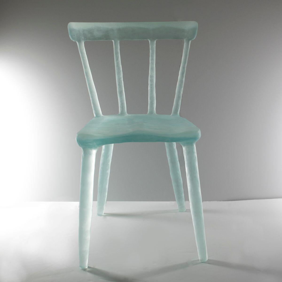 Glow Chair 'Grey' in Recycled Plastic For Sale 4
