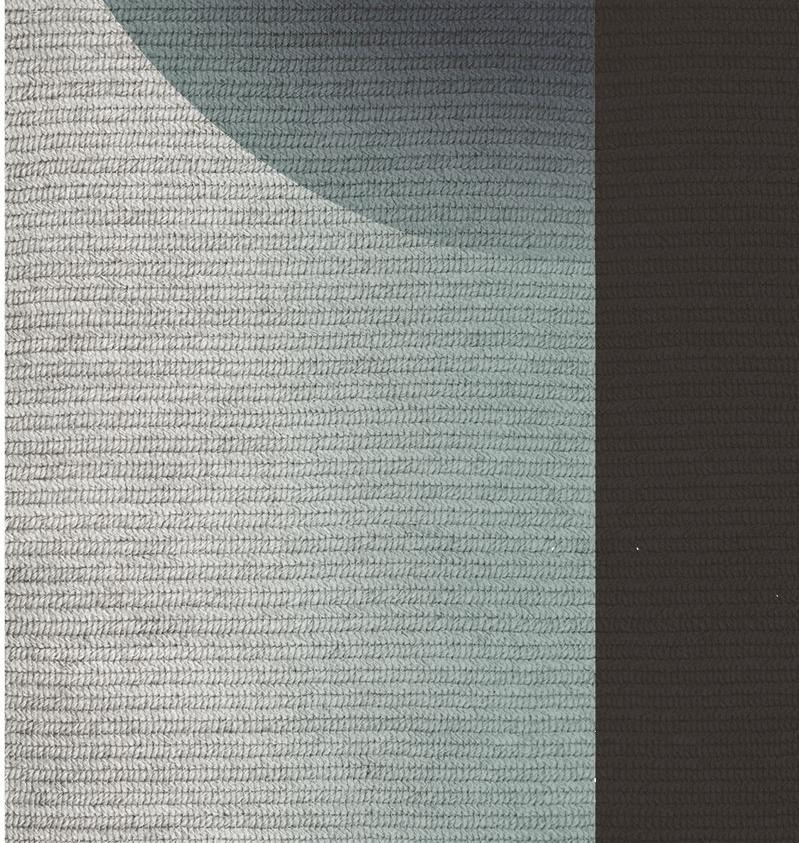 Philippine Claire Vos for Musett 'Glow' Abaca Indoor Rug in Sterling, in 160 x 240 cm For Sale