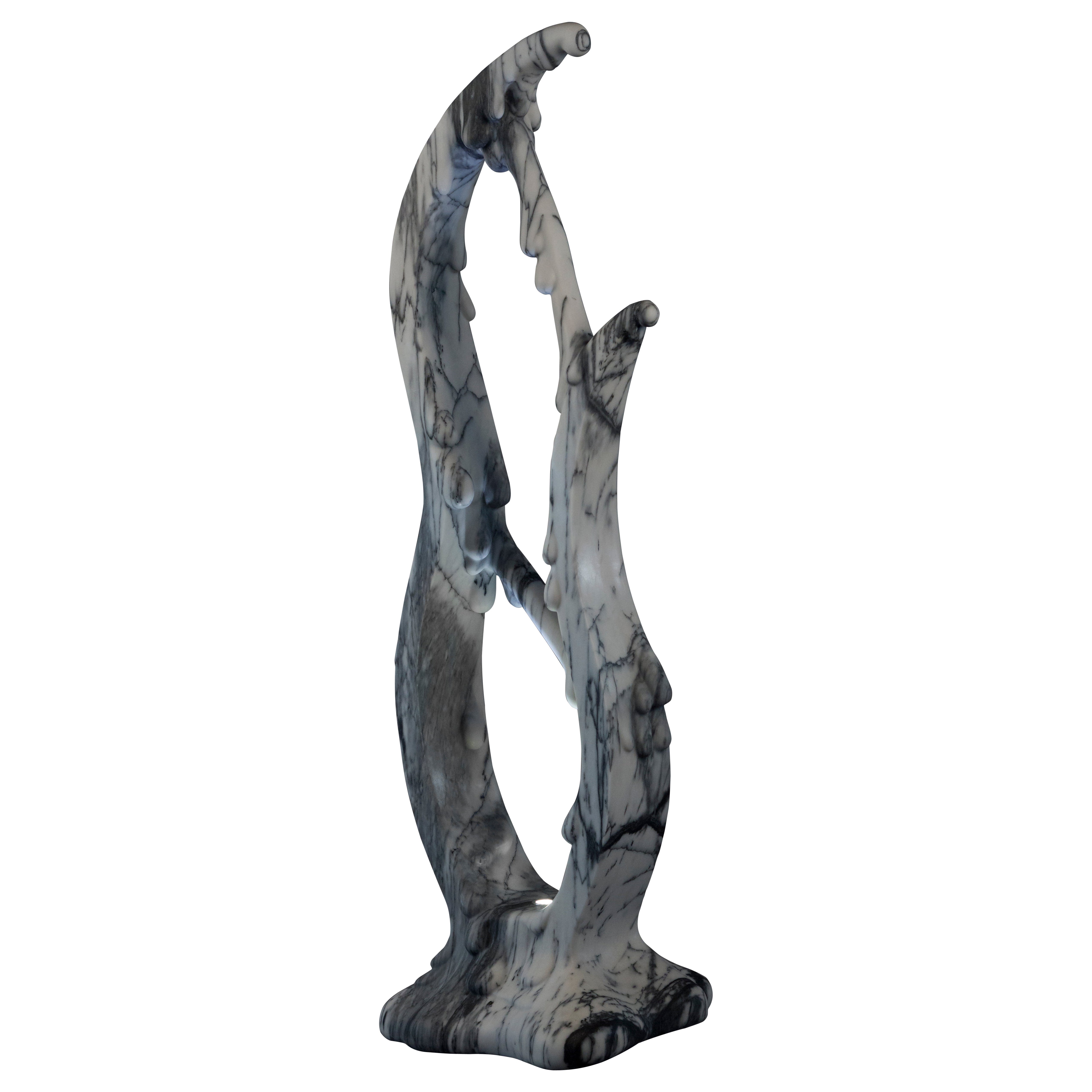 Lampadaire Glow Up en marbre Pele de Tigre par MANTA Handmade Stone Designs