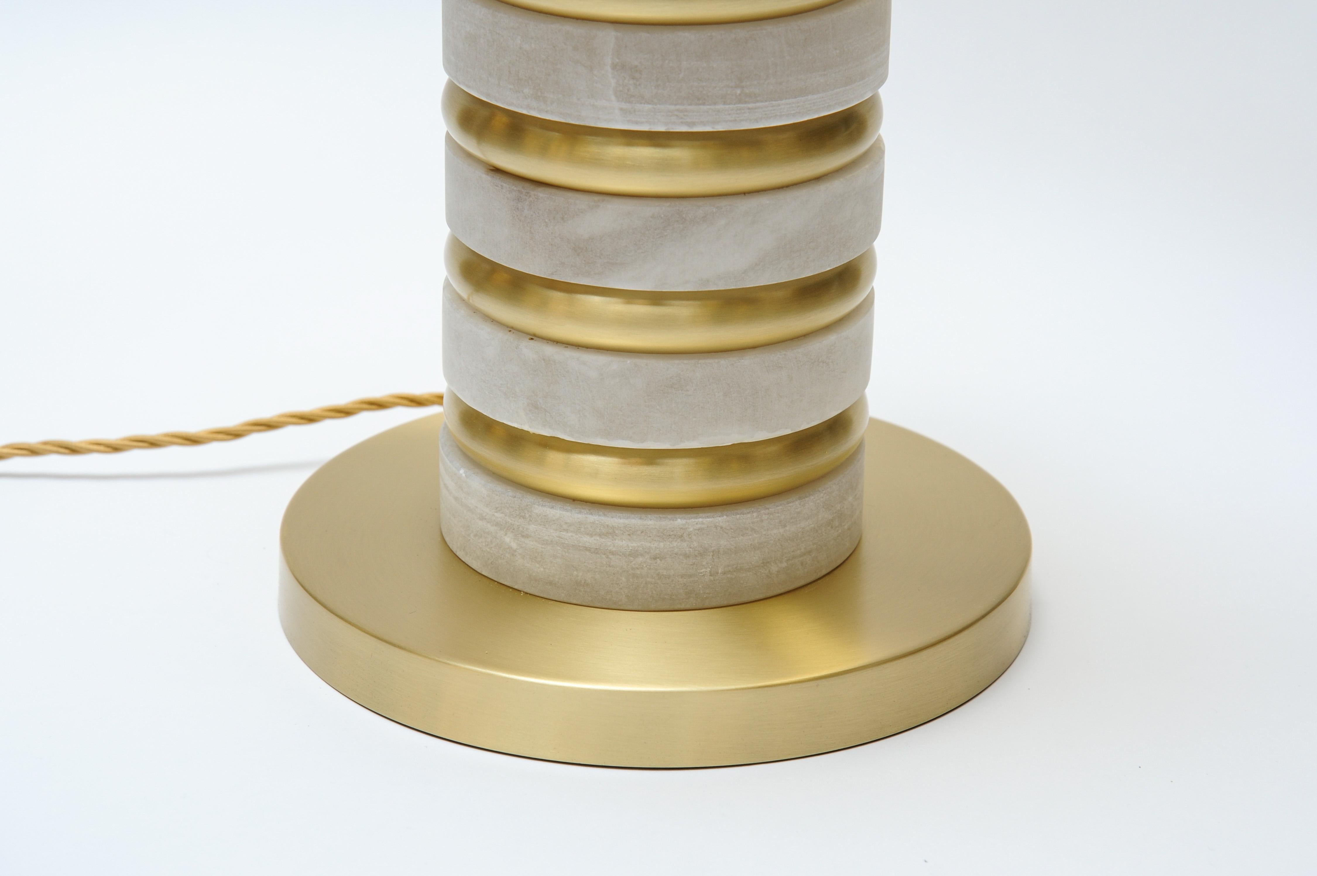 Italian Glustin Luminaires Creation Pair of Alabaster and Brass Rings Table Lamps For Sale