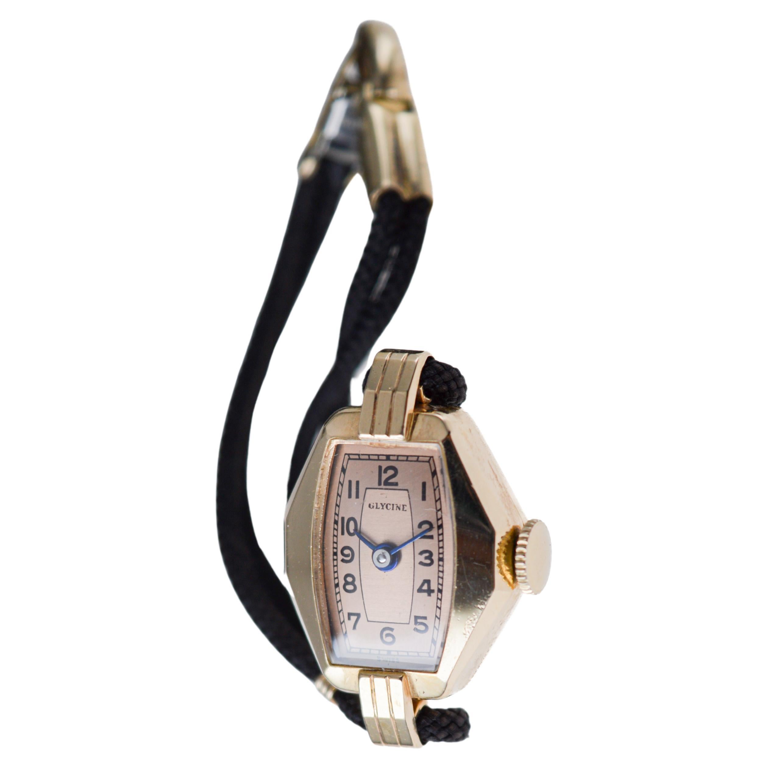 Glycine 14Ktn Rose Gold Art Deco Damenuhr mit Original-Zifferblatt circa 1940's im Angebot 6