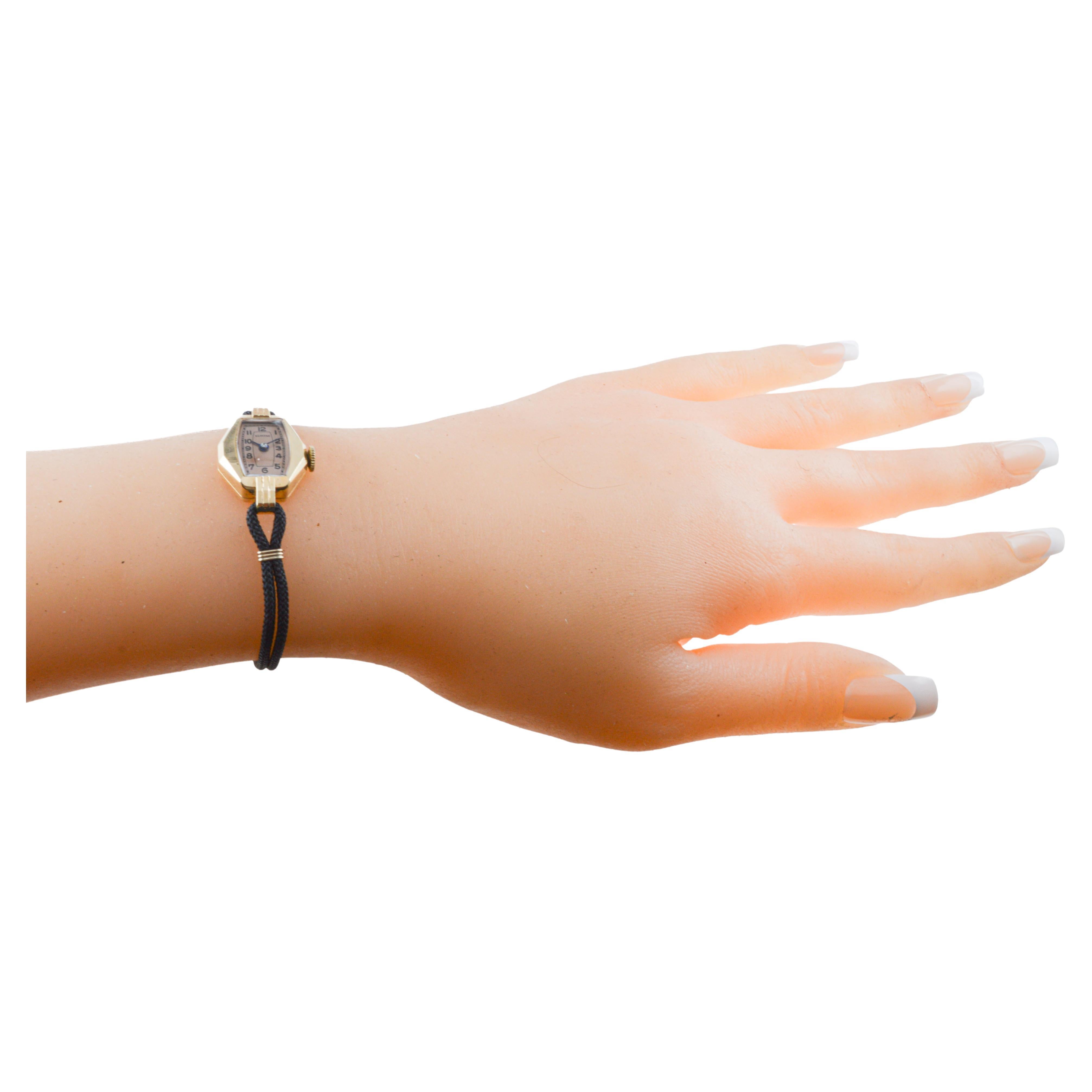 Glycine 14Ktn Rose Gold Art Deco Damenuhr mit Original-Zifferblatt circa 1940's (Art déco) im Angebot