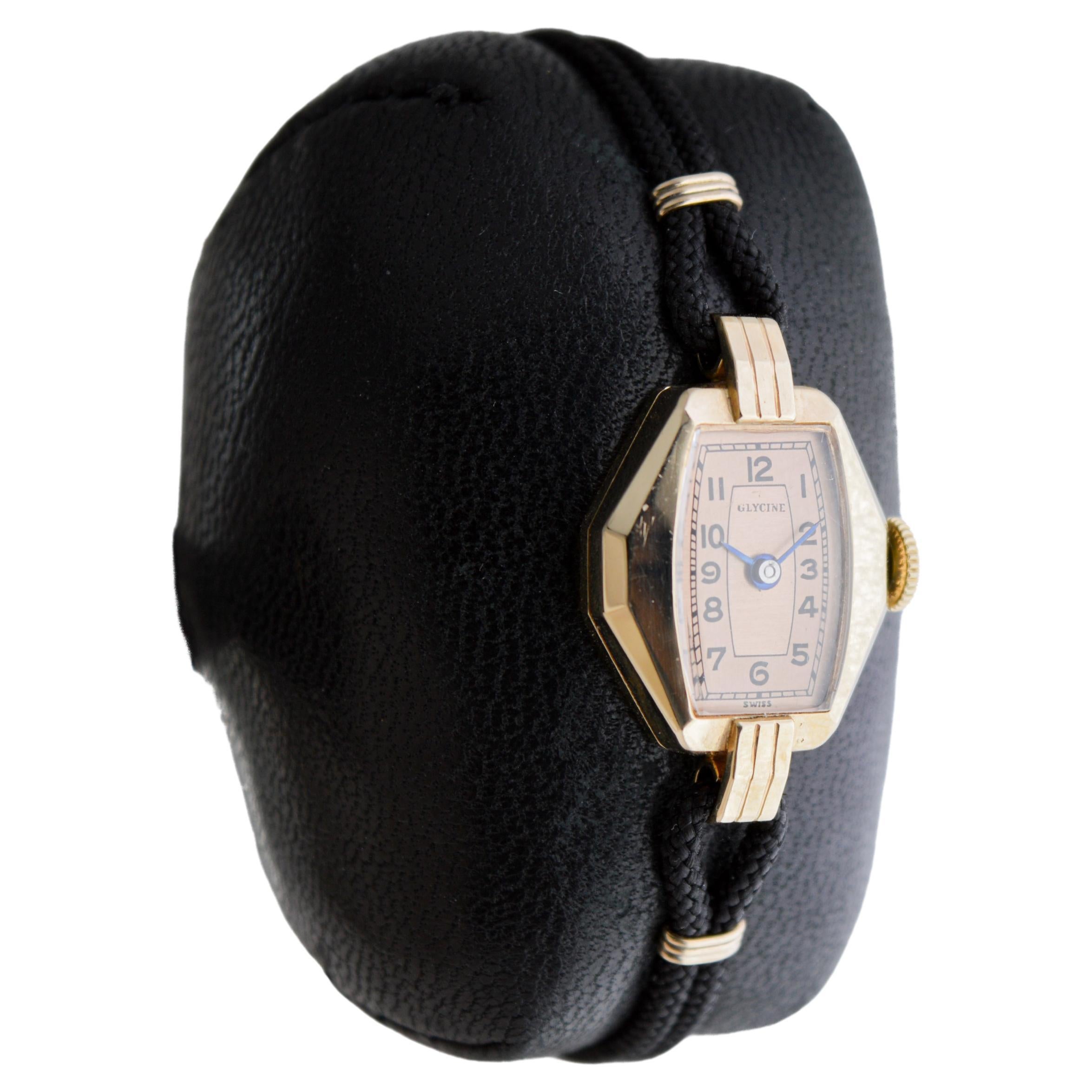 Glycine 14Ktn Rose Gold Art Deco Damenuhr mit Original-Zifferblatt circa 1940's im Angebot 2