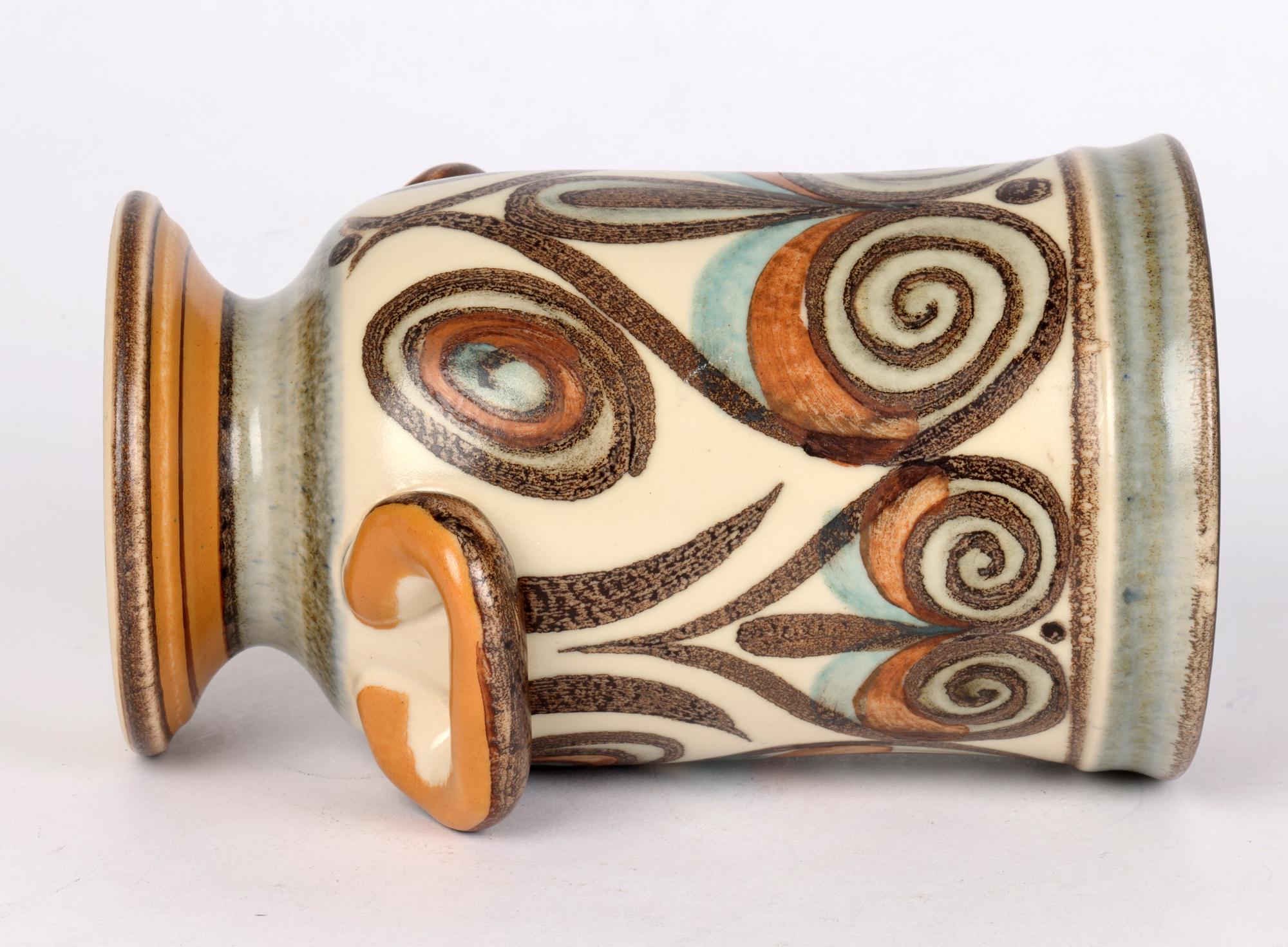 Vase mit Soraya-Muster von Glyn Colledge Langley Pottery im Angebot 1