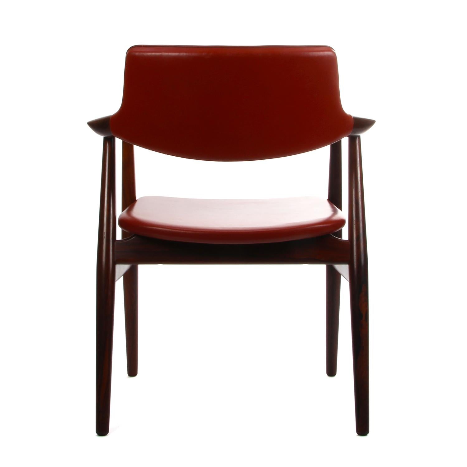 GM 11 Danish Vintage Armchair by Svend Aage Eriksen for Glostrup Mobler, 1960s In Good Condition In Brondby, Copenhagen