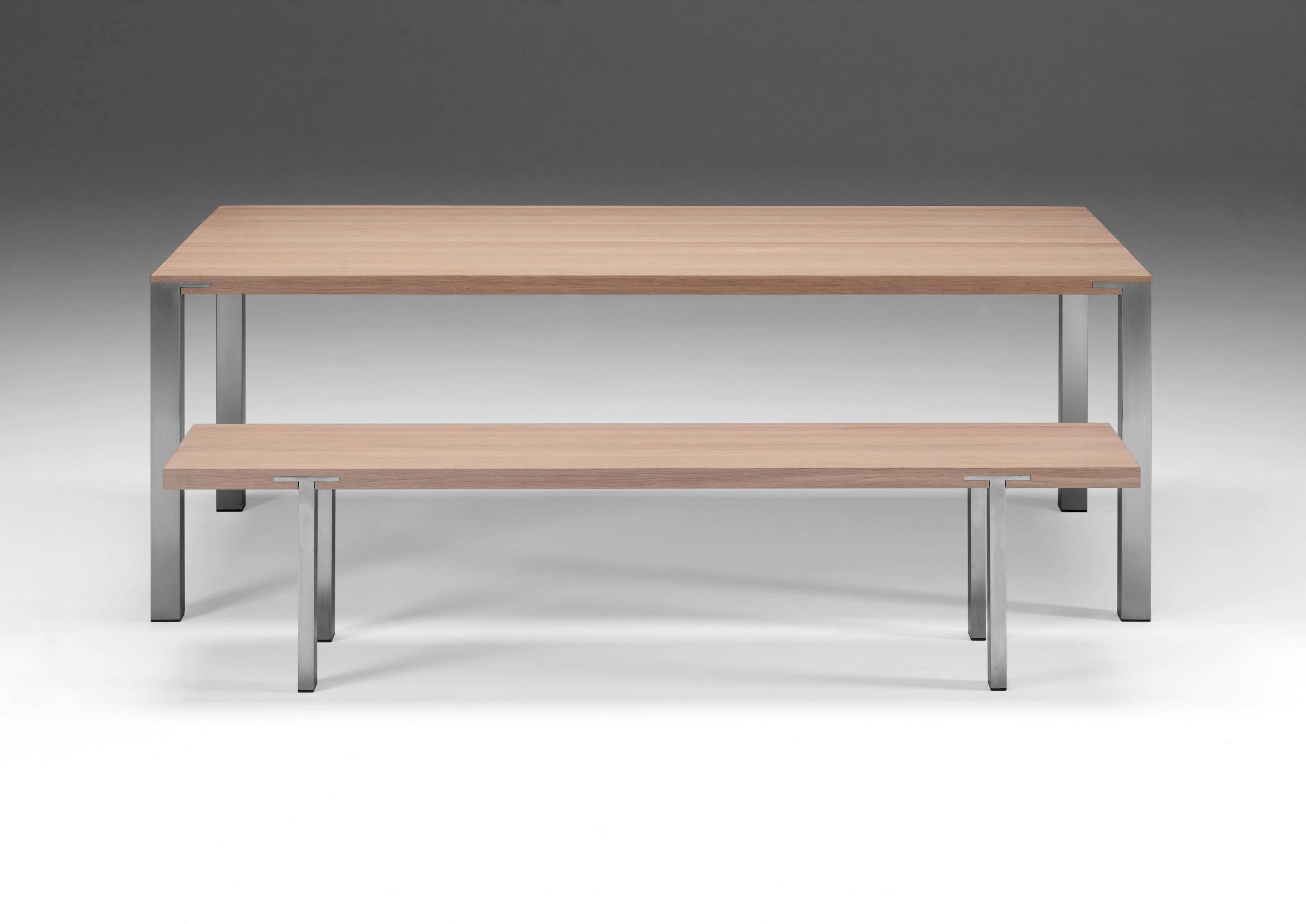 GM2114 table, Oak - Design by Nissen & Gehl MDD In New Condition For Sale In Juelsminde, DK