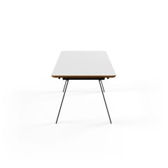 GM3400 Table d'échecs, noyer, corian, pieds noirs - Design by Nissen & Gehl MDD