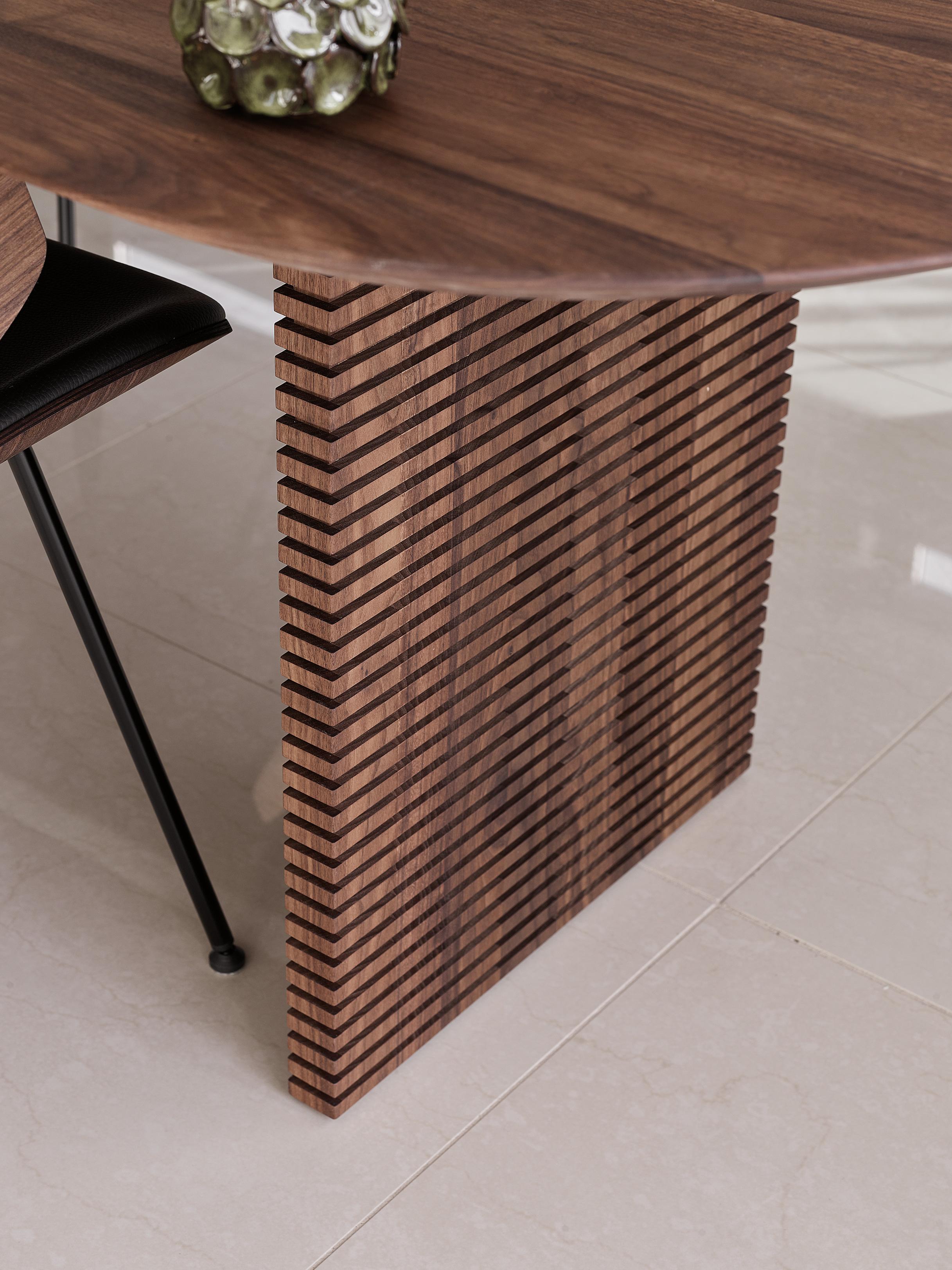Hand-Crafted GM3540 Semi table, Walnut - Design by Gramrode Møbelfabrik For Sale