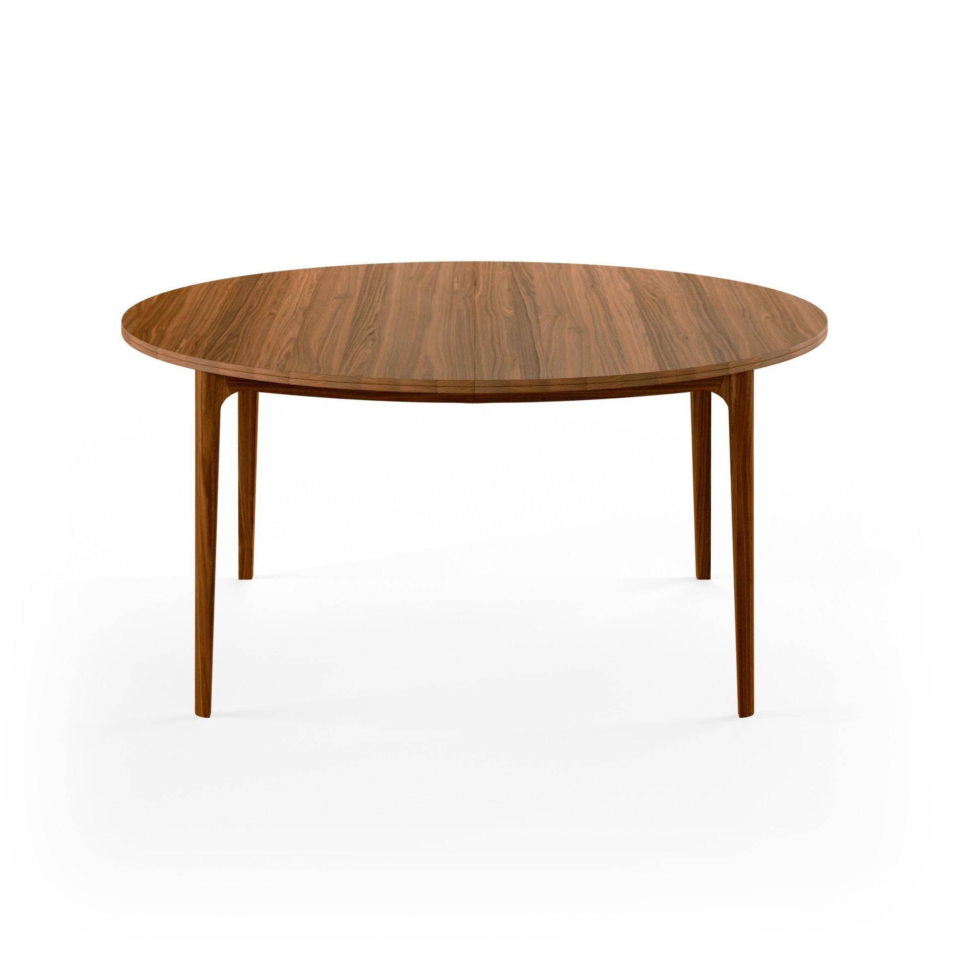 Hand-Crafted GM3700 RO Round table, Walnut - design by Hans Sandgren Jakobsen For Sale