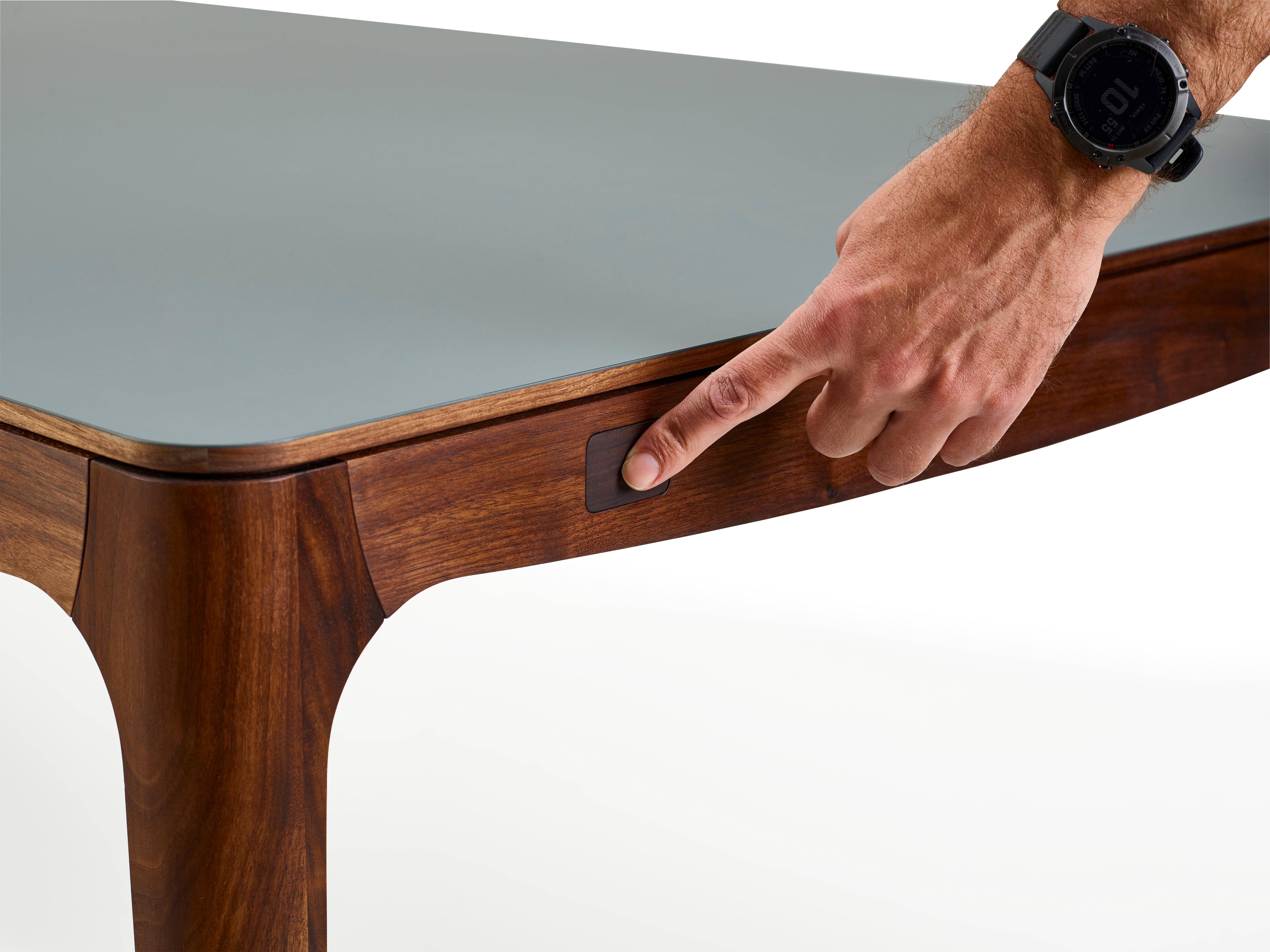 Hand-Crafted GM3700 RO Table, Elm, Black Fenix Laminate - Design by Hans Sandgren Jakobsen For Sale