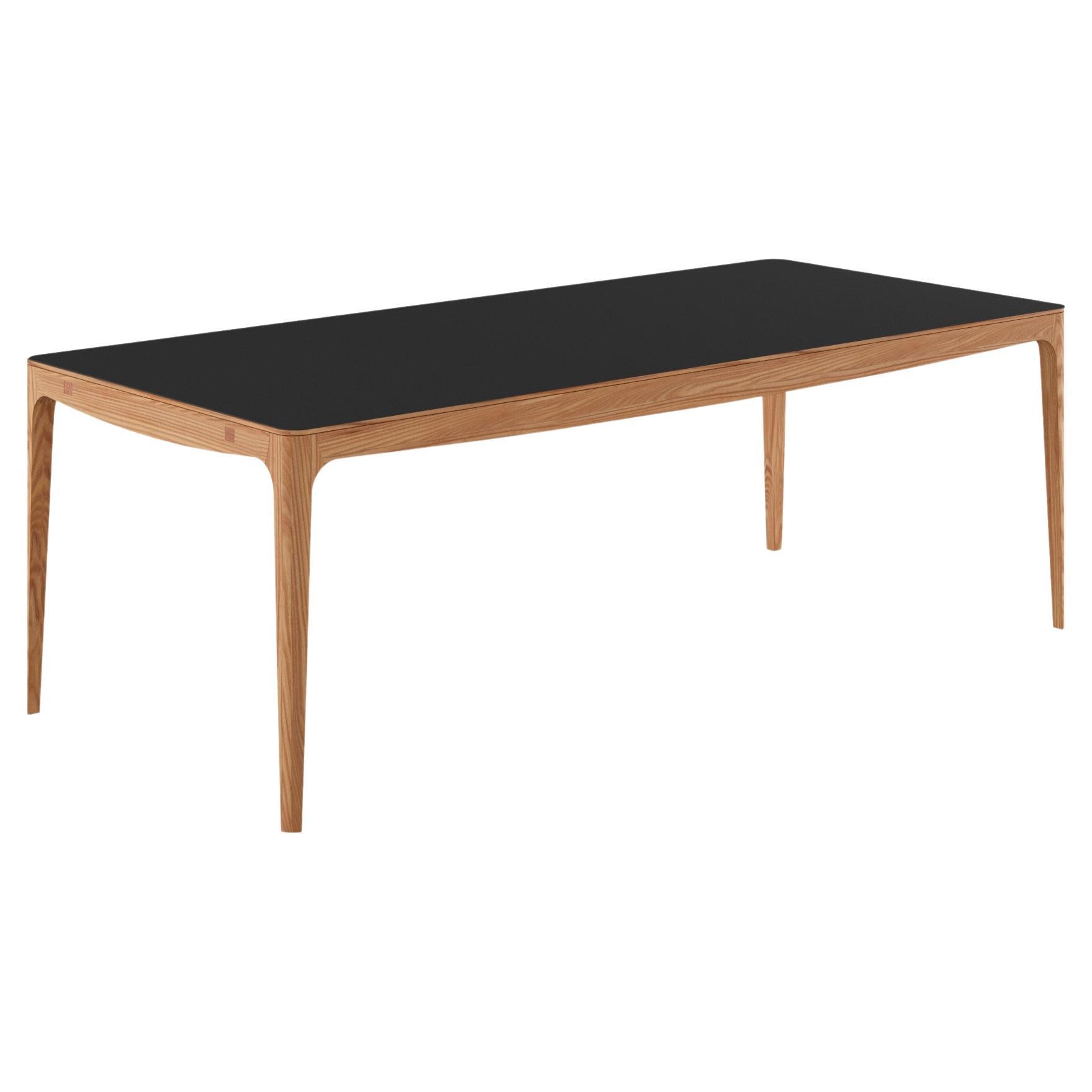 Table GM3700, orme, stratifié Fenix noir - Design by Hans Sandgren Jakobsen