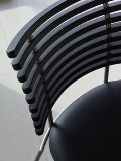 GM4107 Tiger Barstool, Walnut, Naver Select Leather - Design by Henrik Lehm