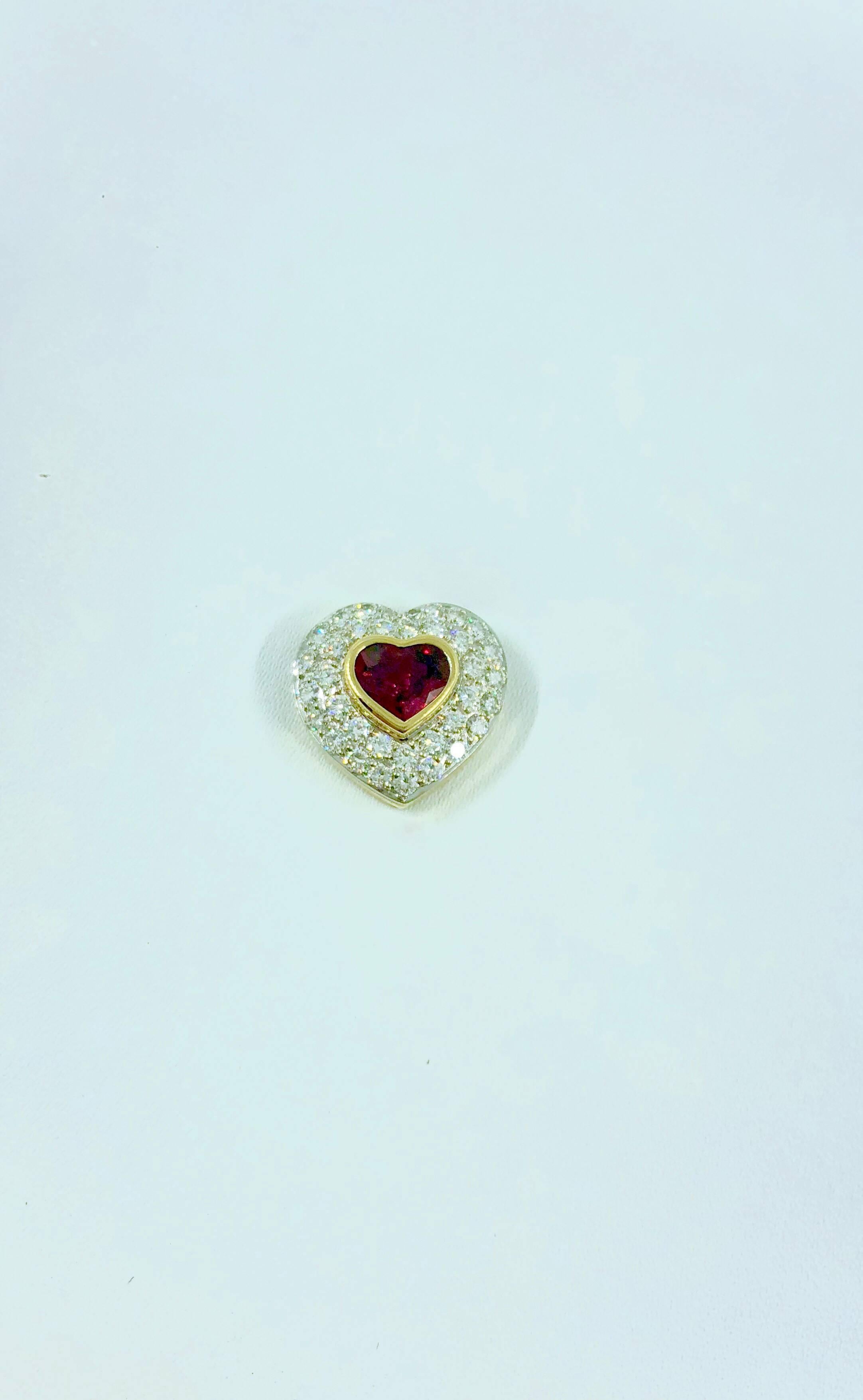 G.Minner Burma Ruby Diamonds Gold Heart Pendant In New Condition For Sale In Colmar, FR