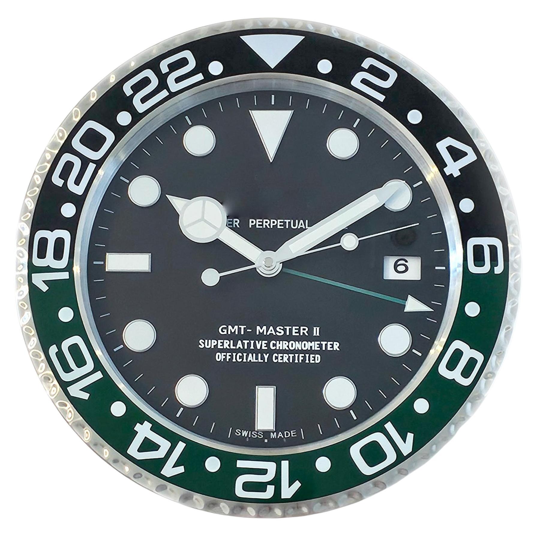 Horloge murale GMT-MASTER en acier inoxydable et émail vert