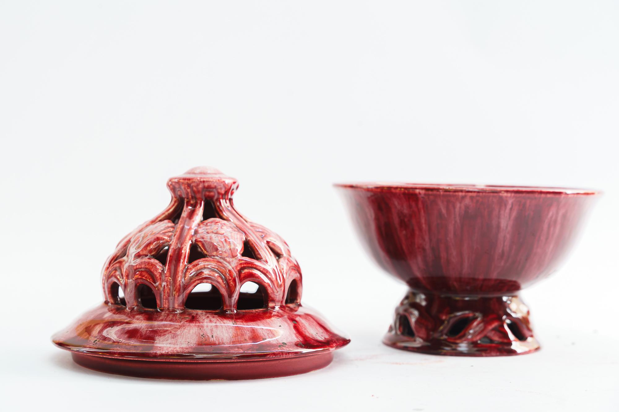 Mid-Century Modern Gmundner bol en céramique avec couvercle vienne vers les années 1950 en vente