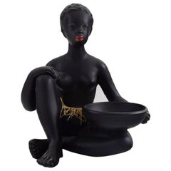 Gmundner Keramik:: Österreich:: Akt-Skulptur "Negresse" aus schwarzer Keramik:: 1950er Jahre