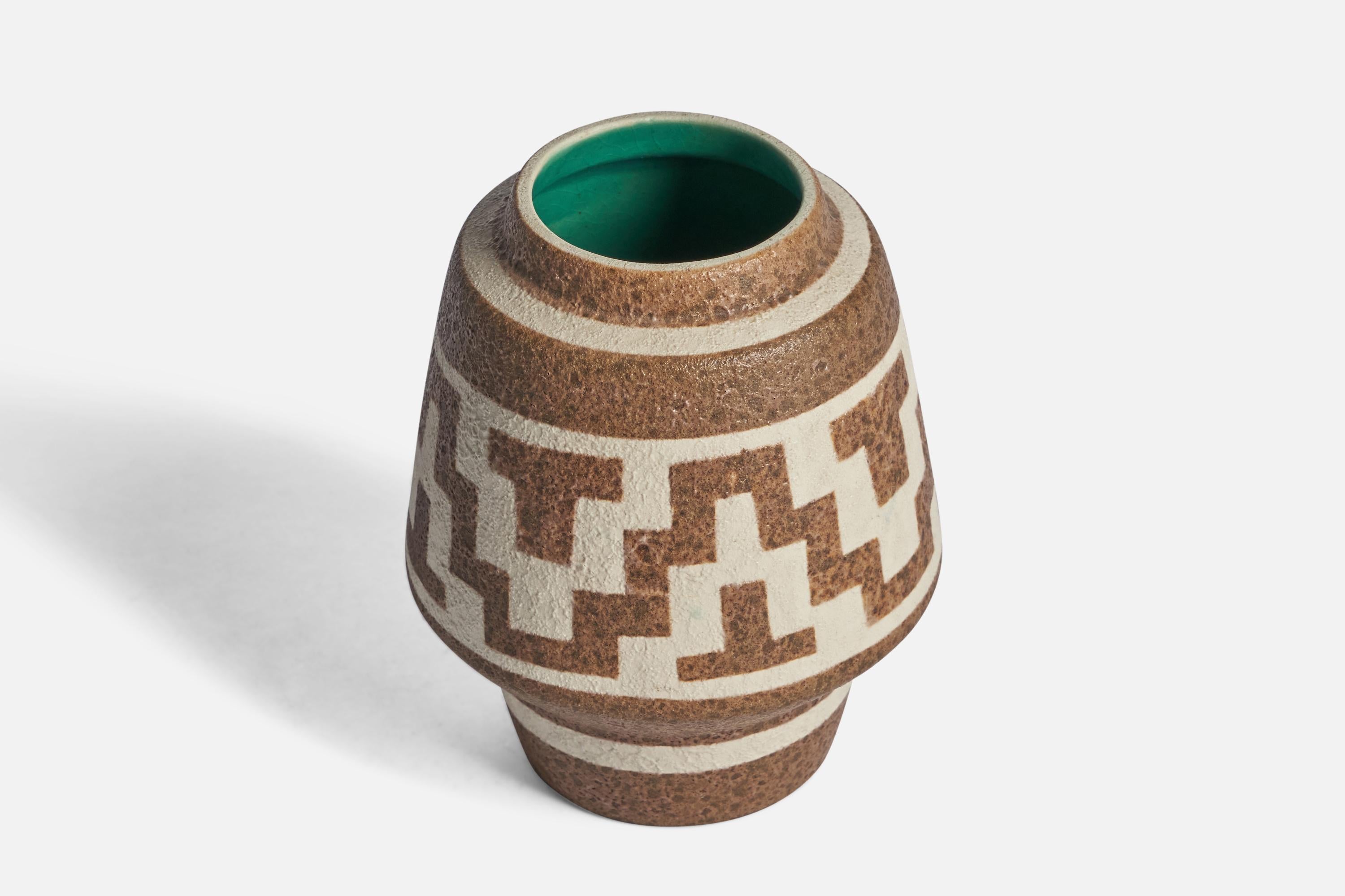 Mid-Century Modern Gmundner Keramik, Vase, Ceramic, Austria, 1960s For Sale