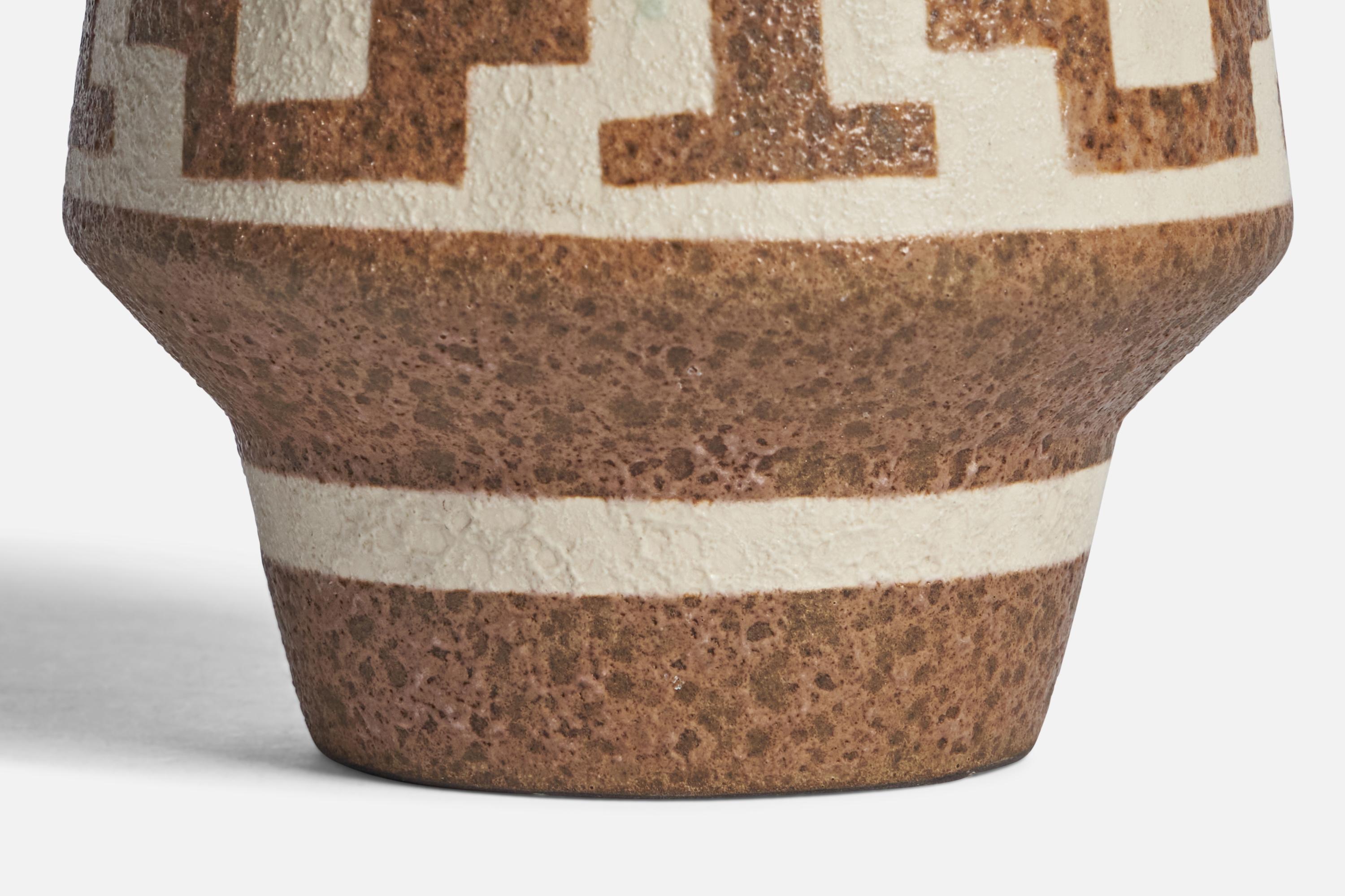 Gmundner Keramik, Vase, Ceramic, Austria, 1960s In Good Condition For Sale In High Point, NC