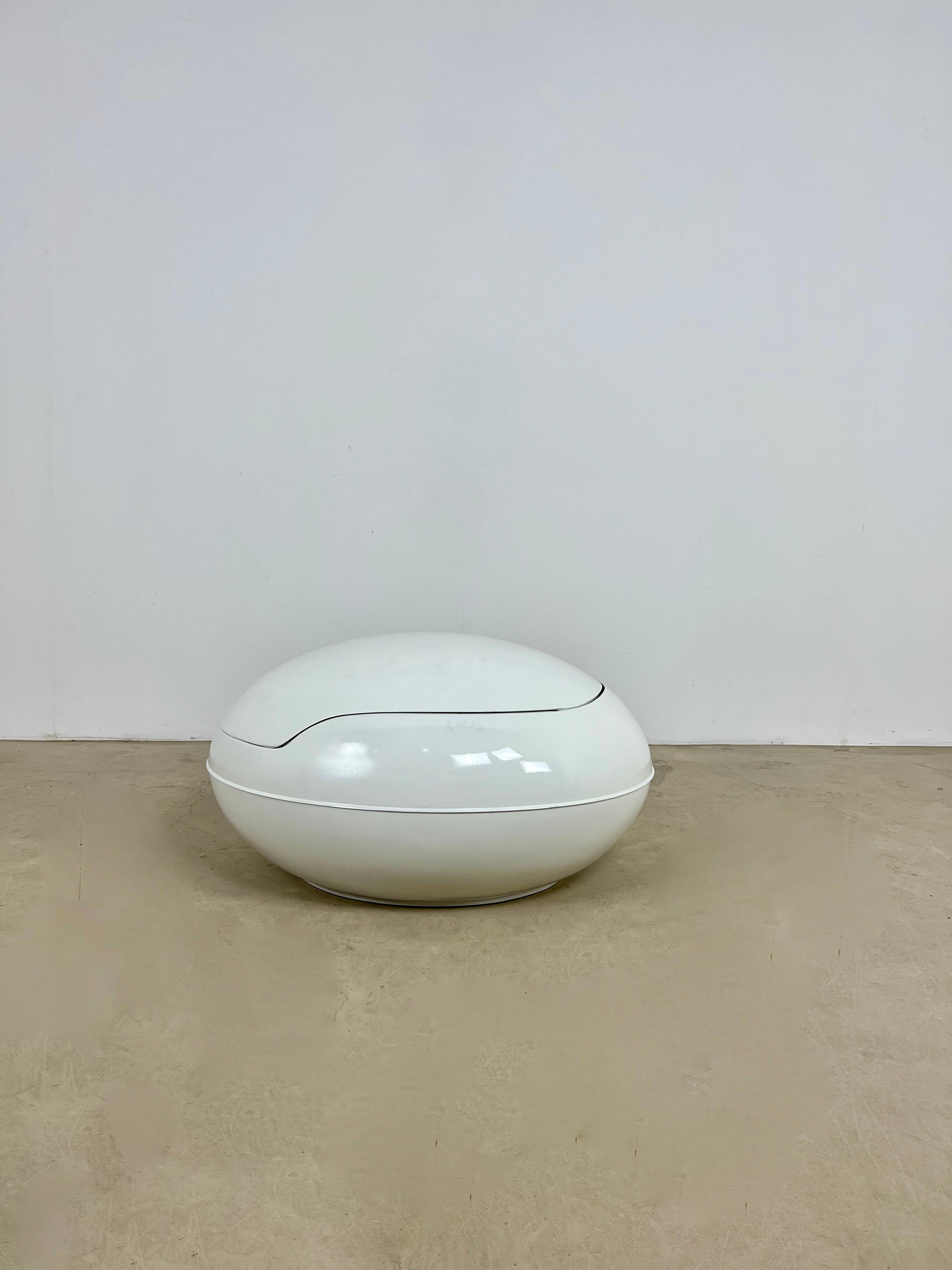 GN1 Garden Egg by Peter Ghyczy for VEB Synthese, 1970s 3