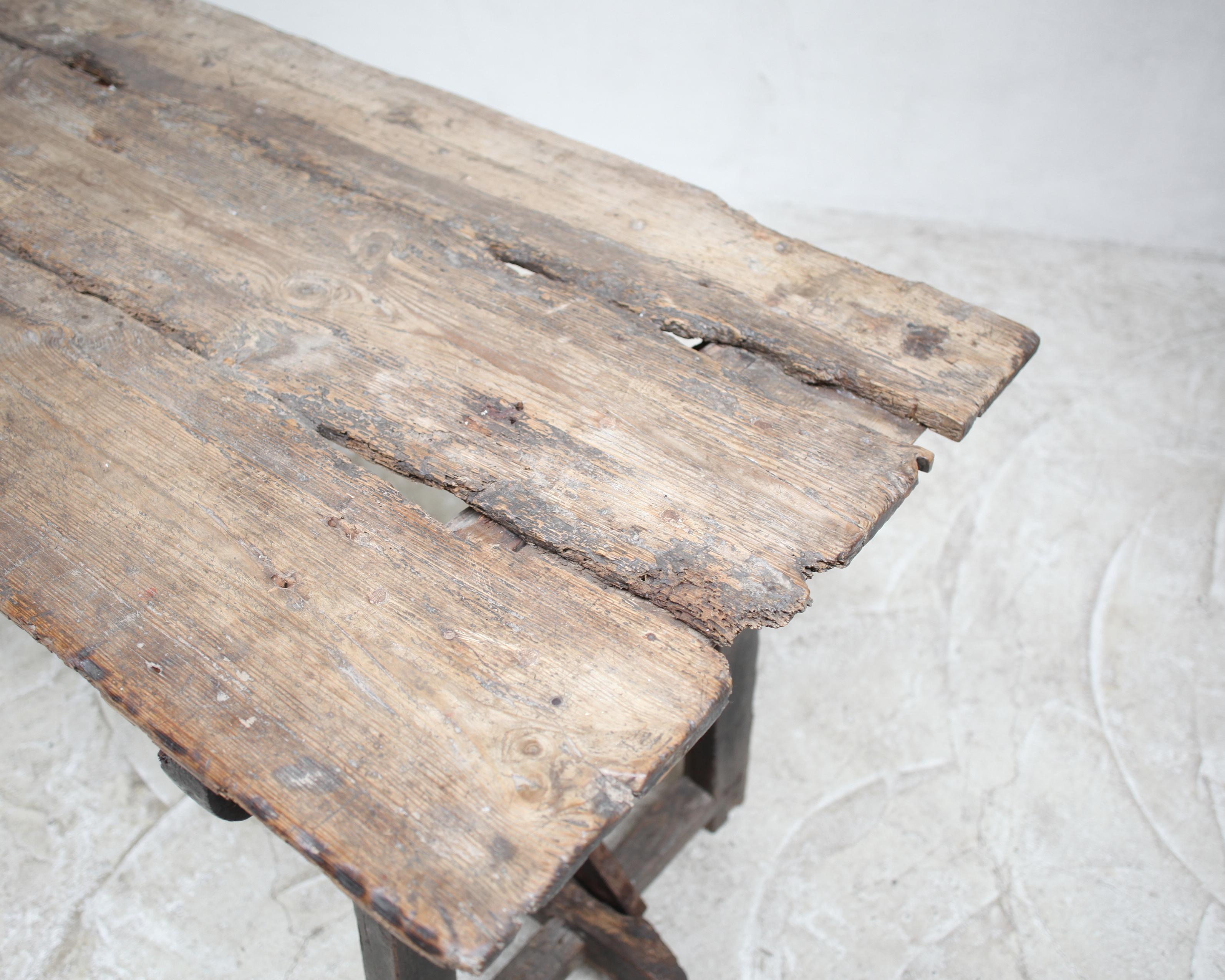 Mesa Catalana Wabi Sabi del S. XVIII en venta 10