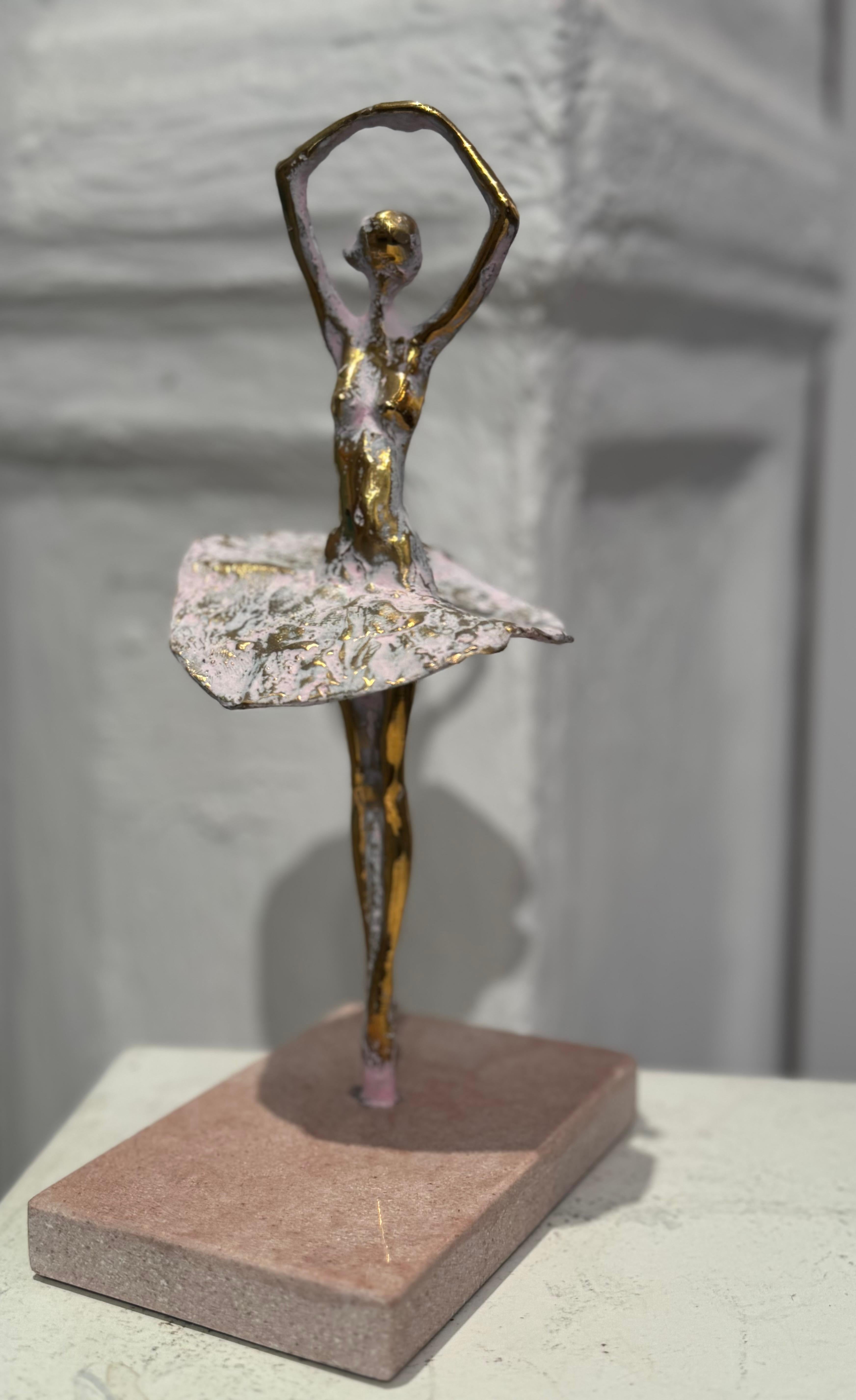 Ballerina - Bronze sculpture of a figurativ swirling ballerina contemporary art