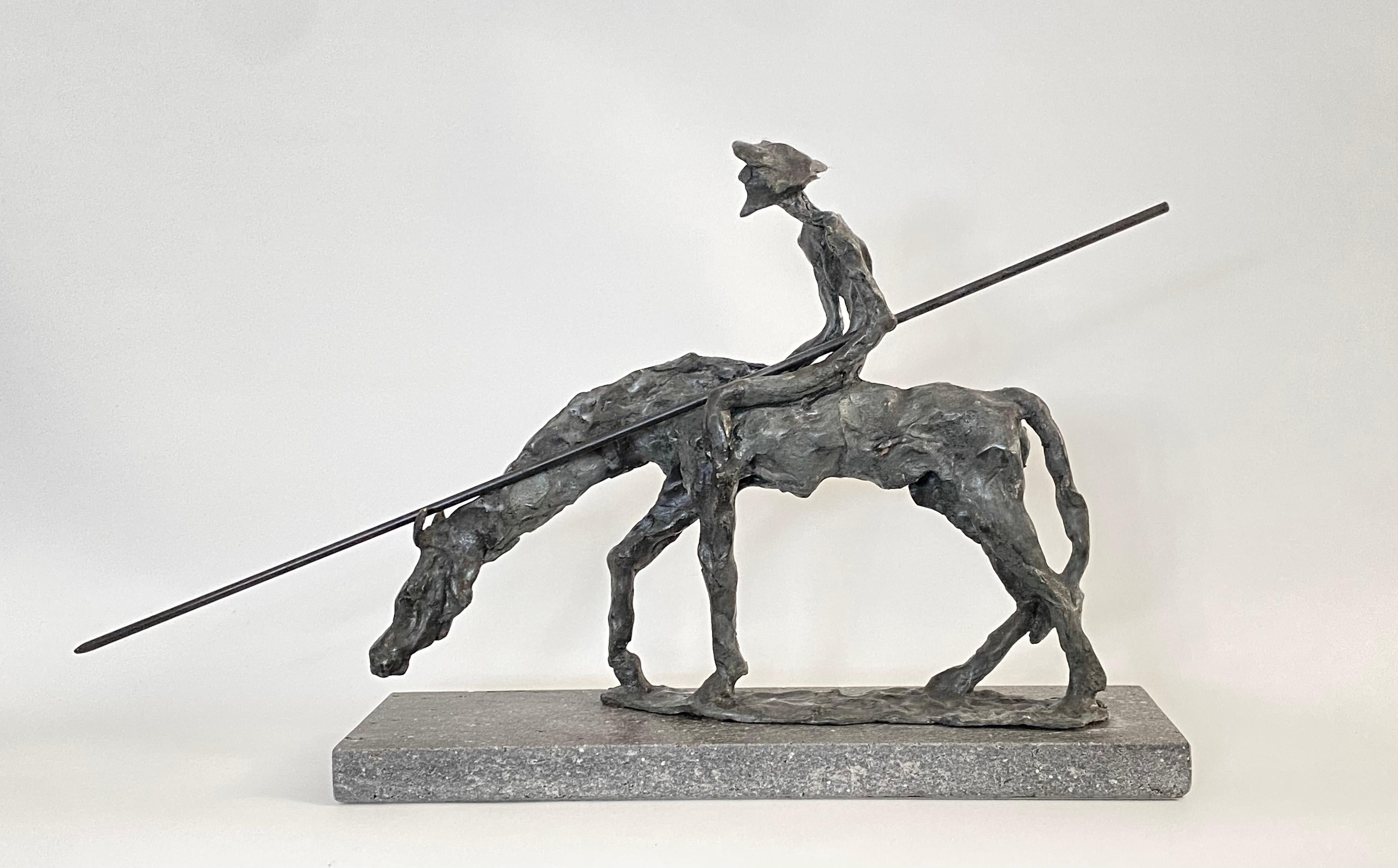 Don Quichotte - Bronze sculpture of a bull attacking figurativ contemporary art - Sculpture by Günay Aliev