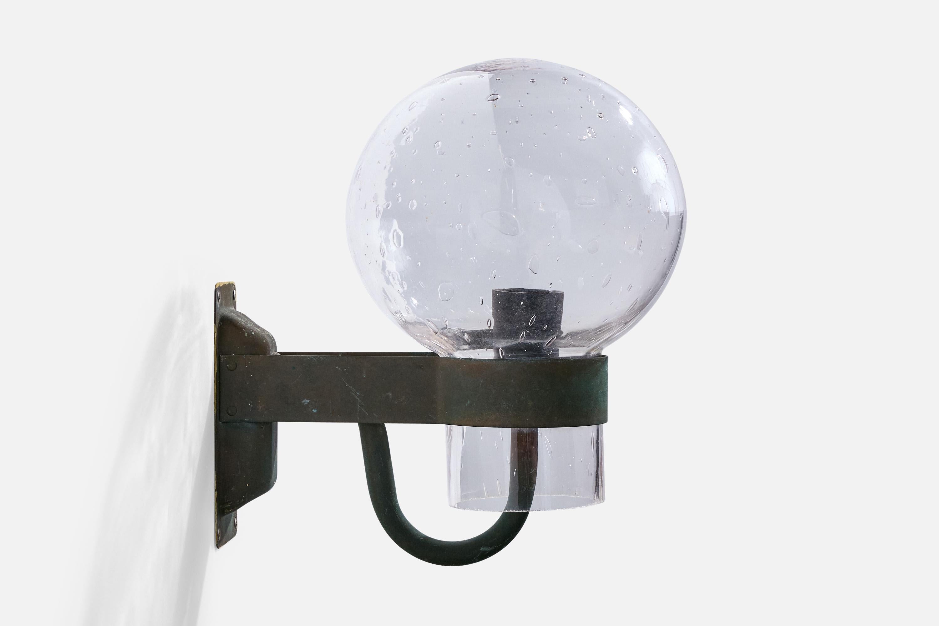 Gnosjö Konstsmide, Lights, cuivre, verre, Suède, 1970 Bon état - En vente à High Point, NC