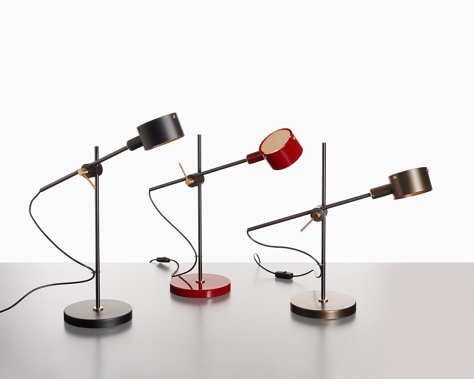 XXIe siècle et contemporain Lampe de bureau G.O. 252 de Giuseppe Ostuni pour Oluce en vente