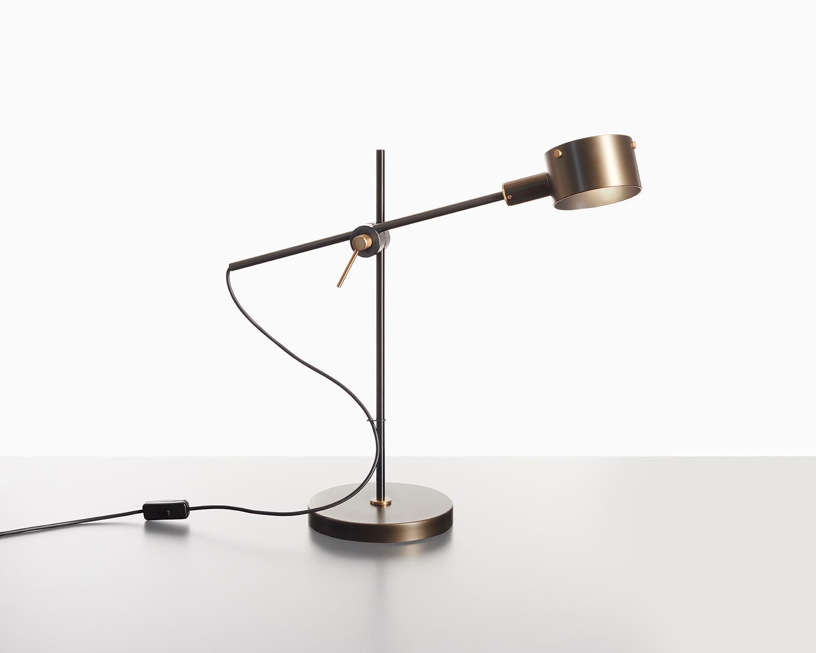 G.O. 252 Table Lamp by Giuseppe Ostuni for Oluce For Sale 1